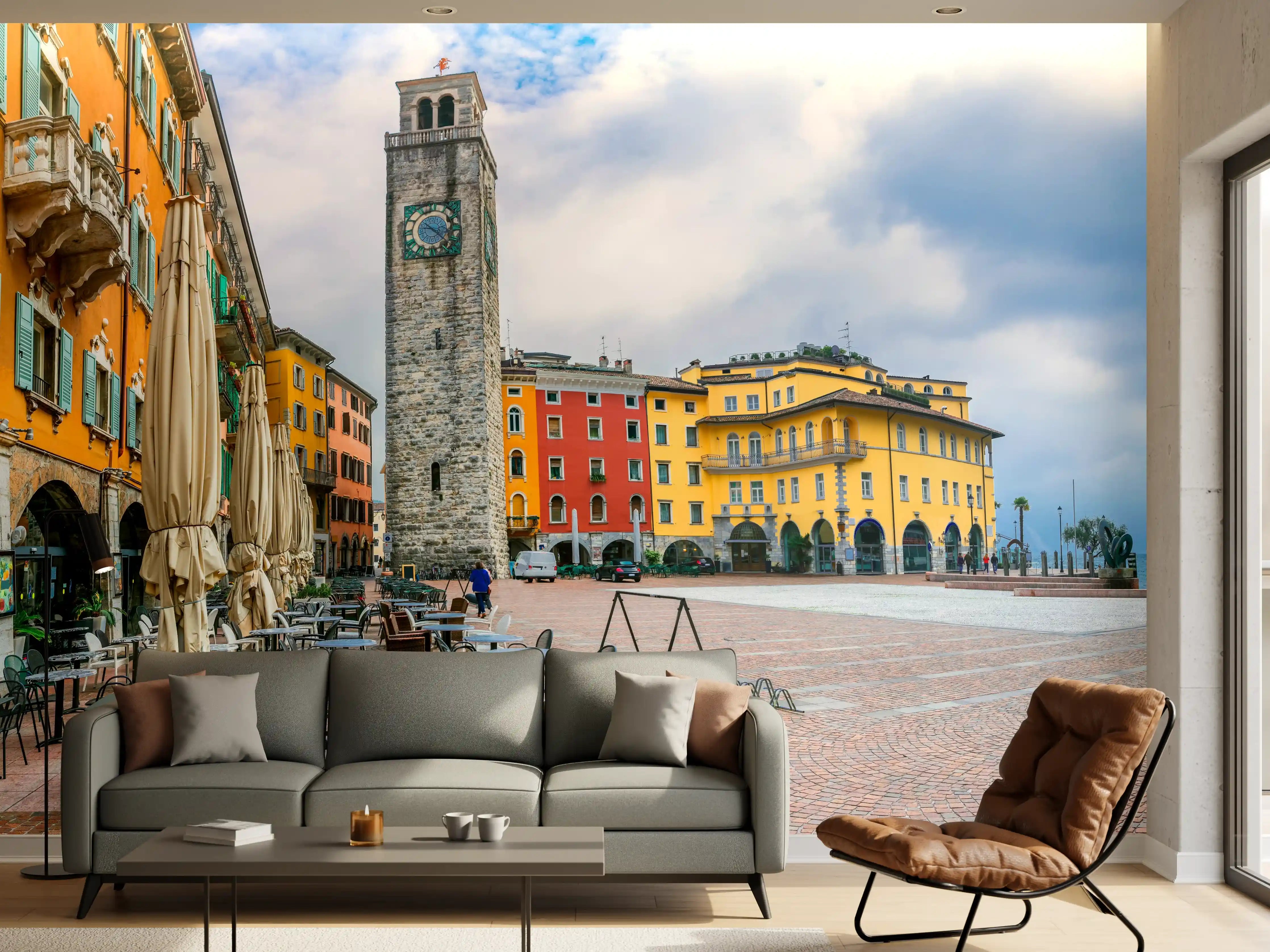 Wandverkleidung Wohnzimmer - Charmante Stadt am Gardasee - Riva del Garda