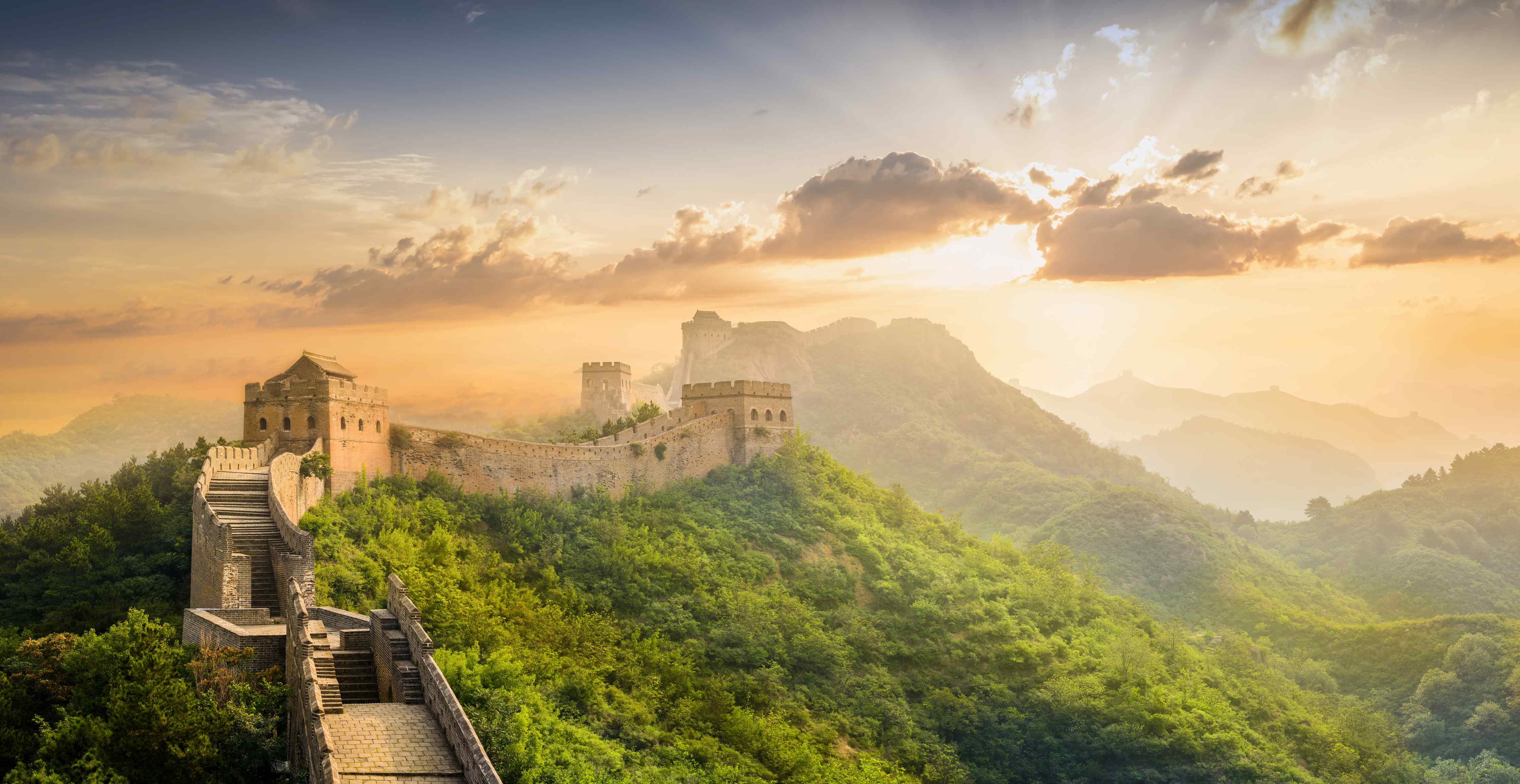 Wandverkleidung Wohnzimmer-Chinesische Mauer bei Sonnenaufgang