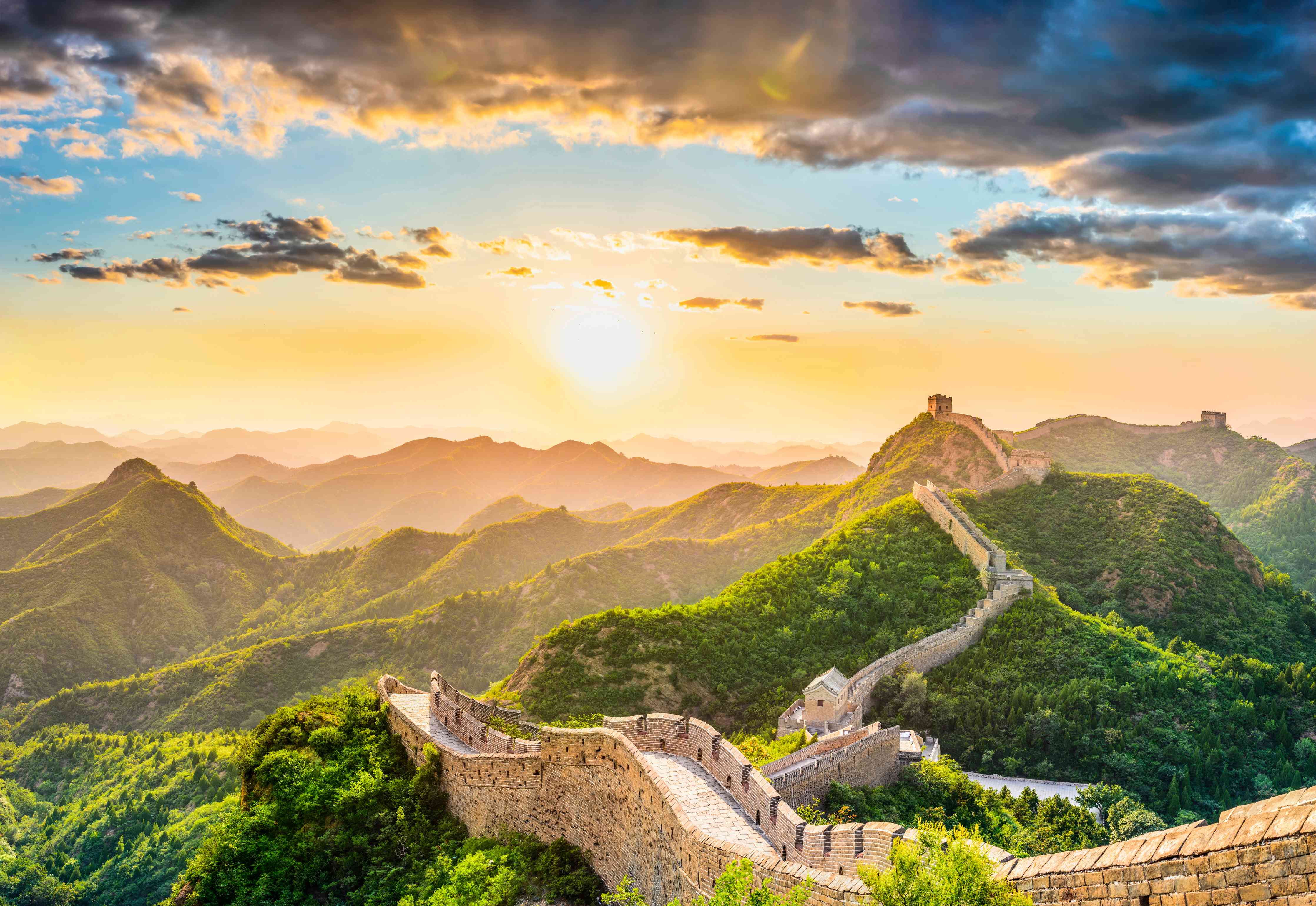 Wandverkleidung Wohnzimmer-Chinesische Mauer im Sonnenuntergang