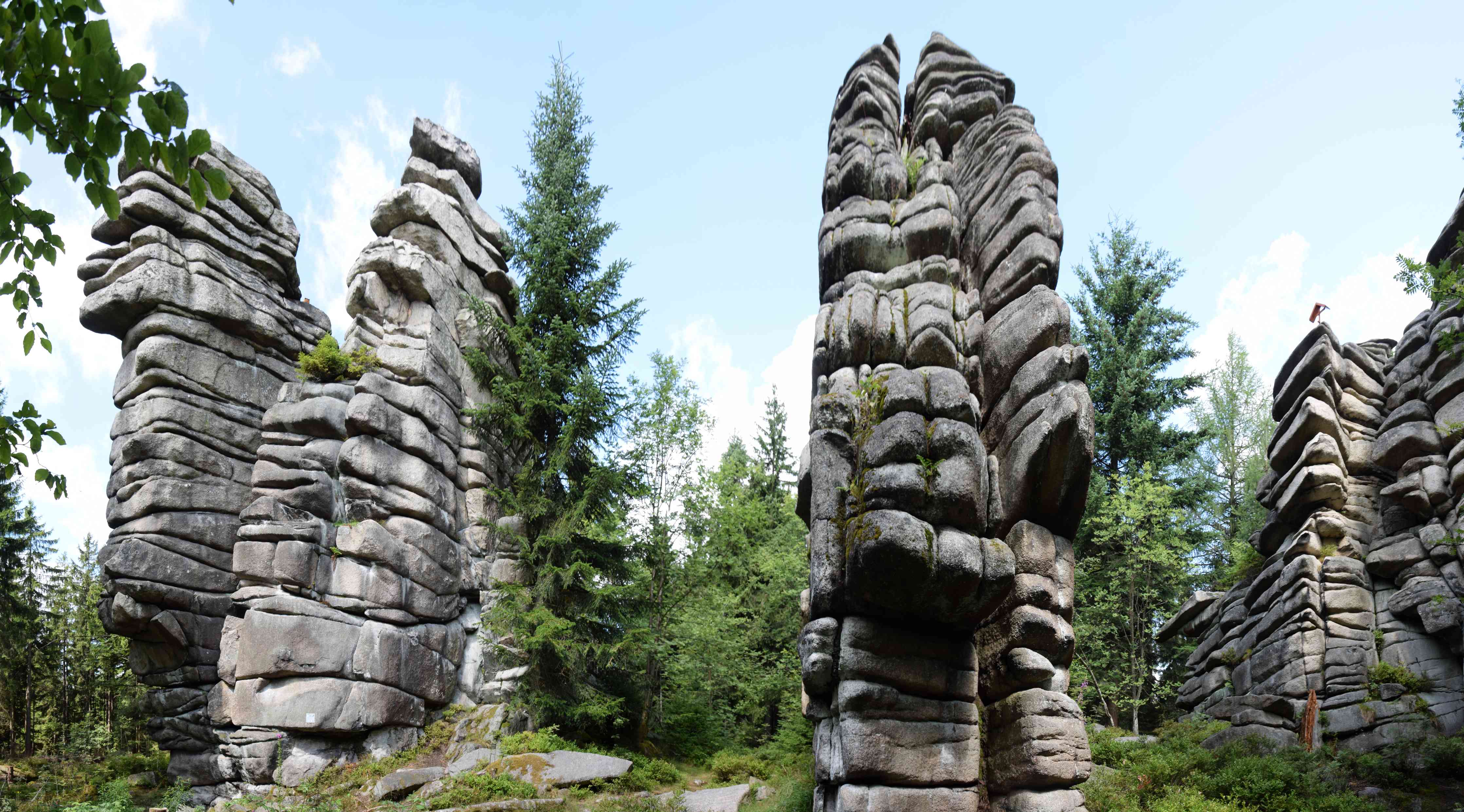 Wandverkleidung Wohnzimmer-Fichtelgebirge - Drei Brüder