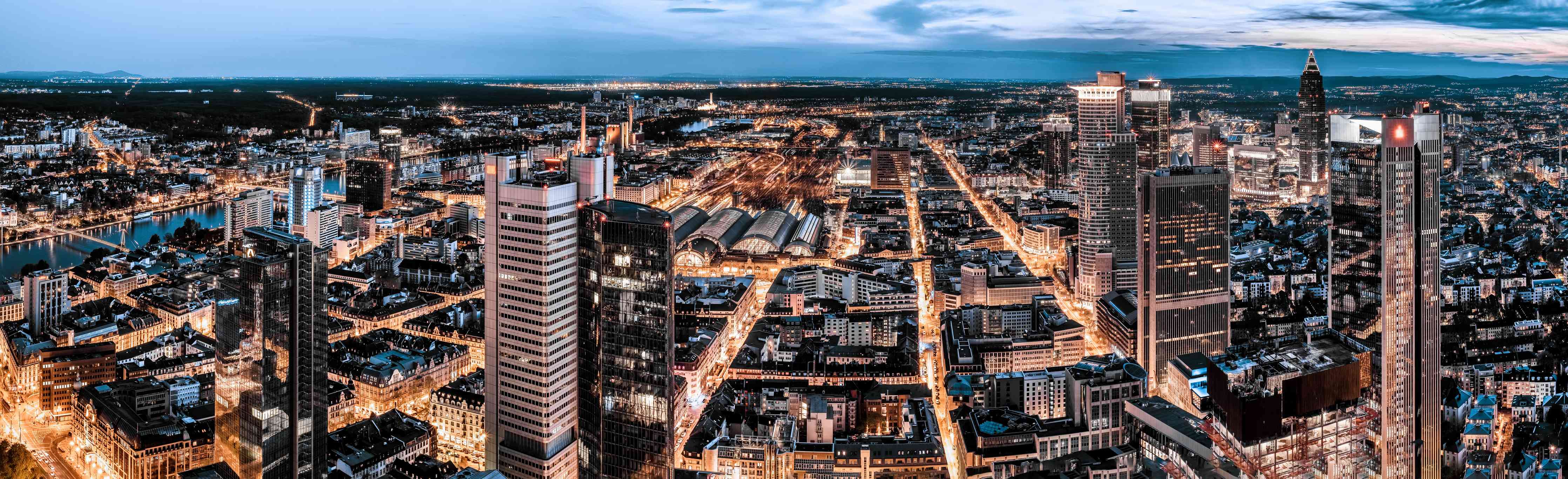Wandverkleidung Wohnzimmer-Frankfurt 180-Grad-Panorama