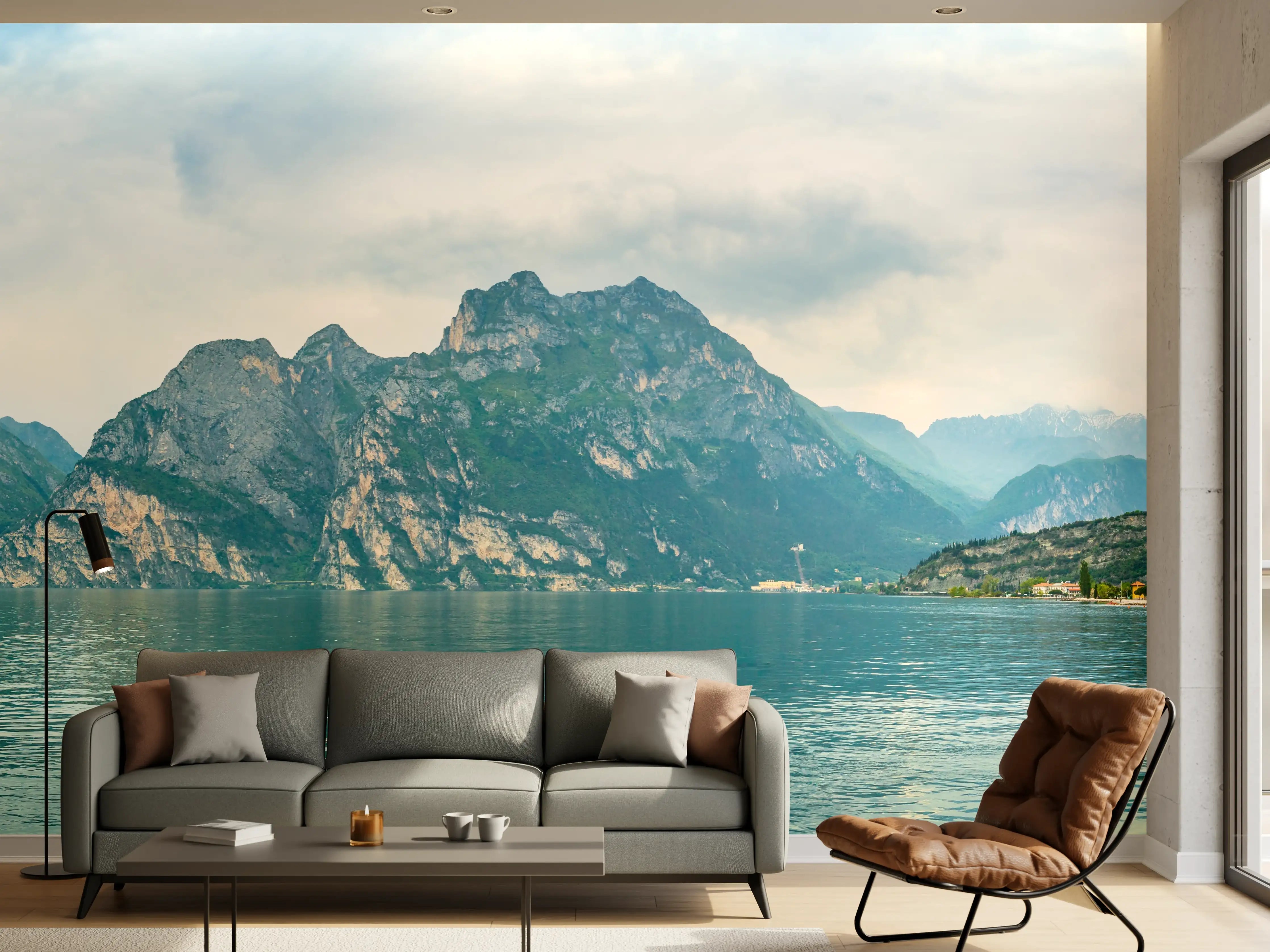 Wandverkleidung Wohnzimmer - Gardasee im Farbenspiel von Himmel und Natur