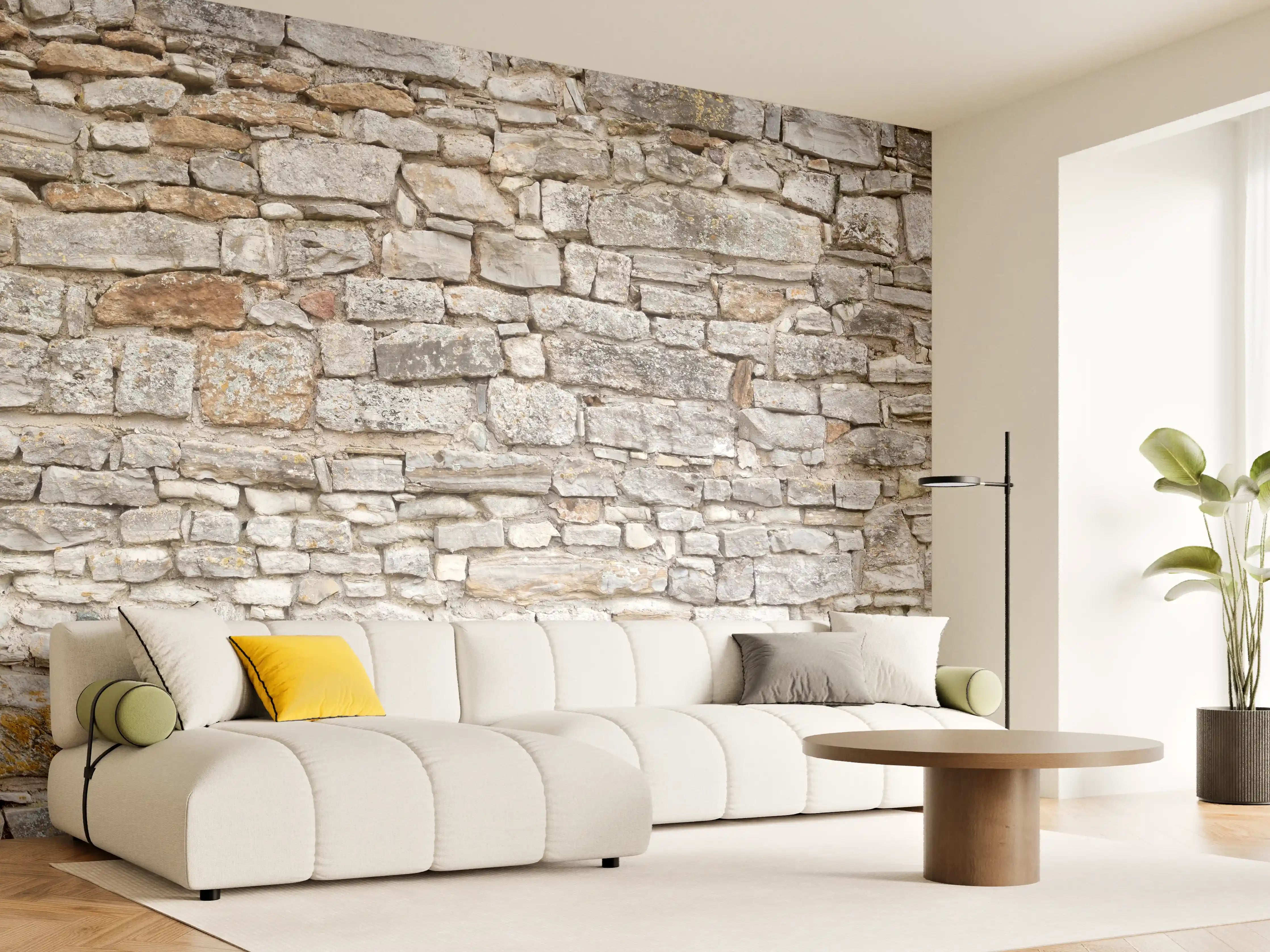 Wandverkleidung Wohnzimmer - Gräuliche alte Mauer aus groben Steinen