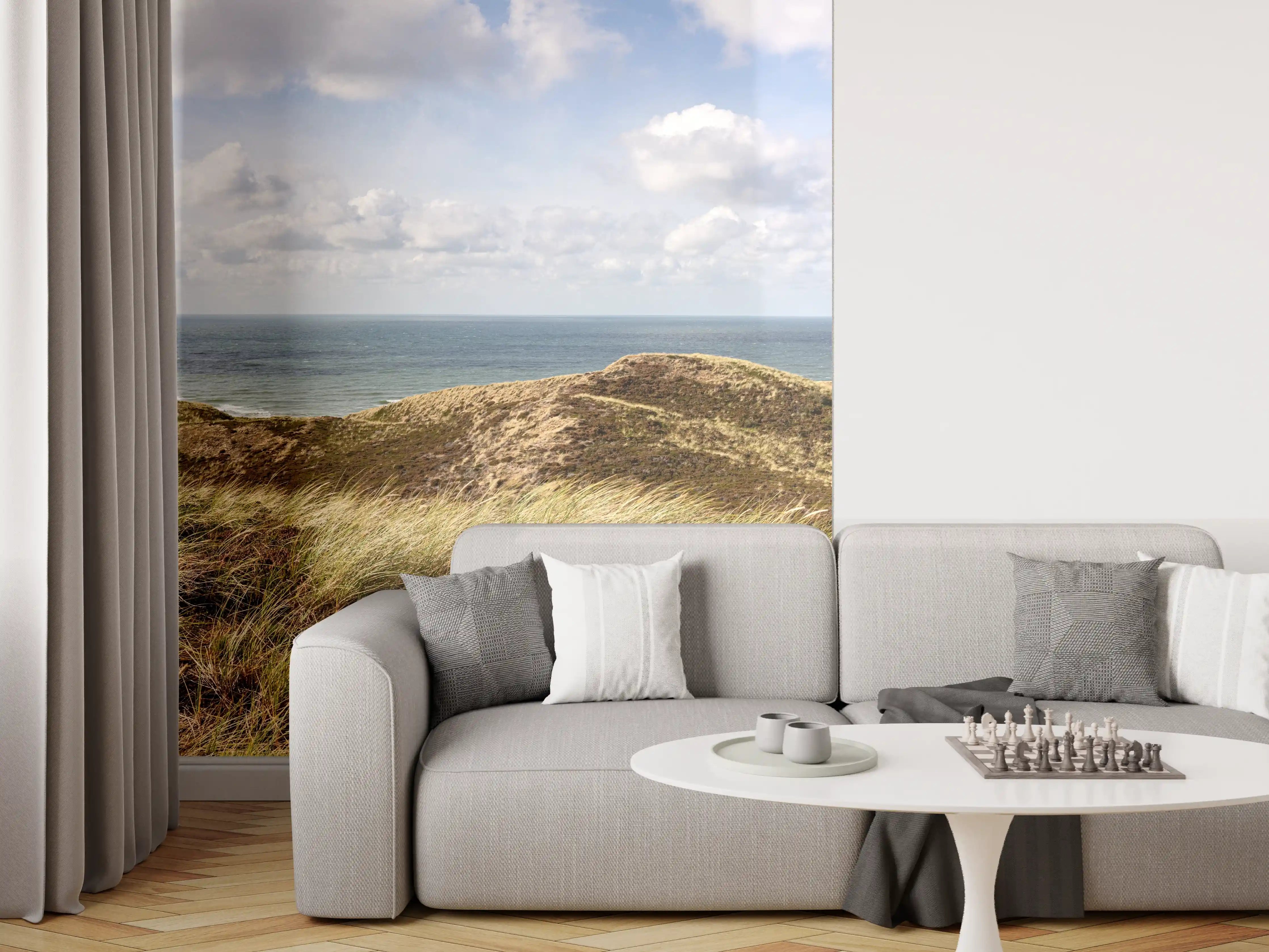 Wandverkleidung Wohnzimmer - Idyllische Küstenlandschaft mit sanften Hügeln