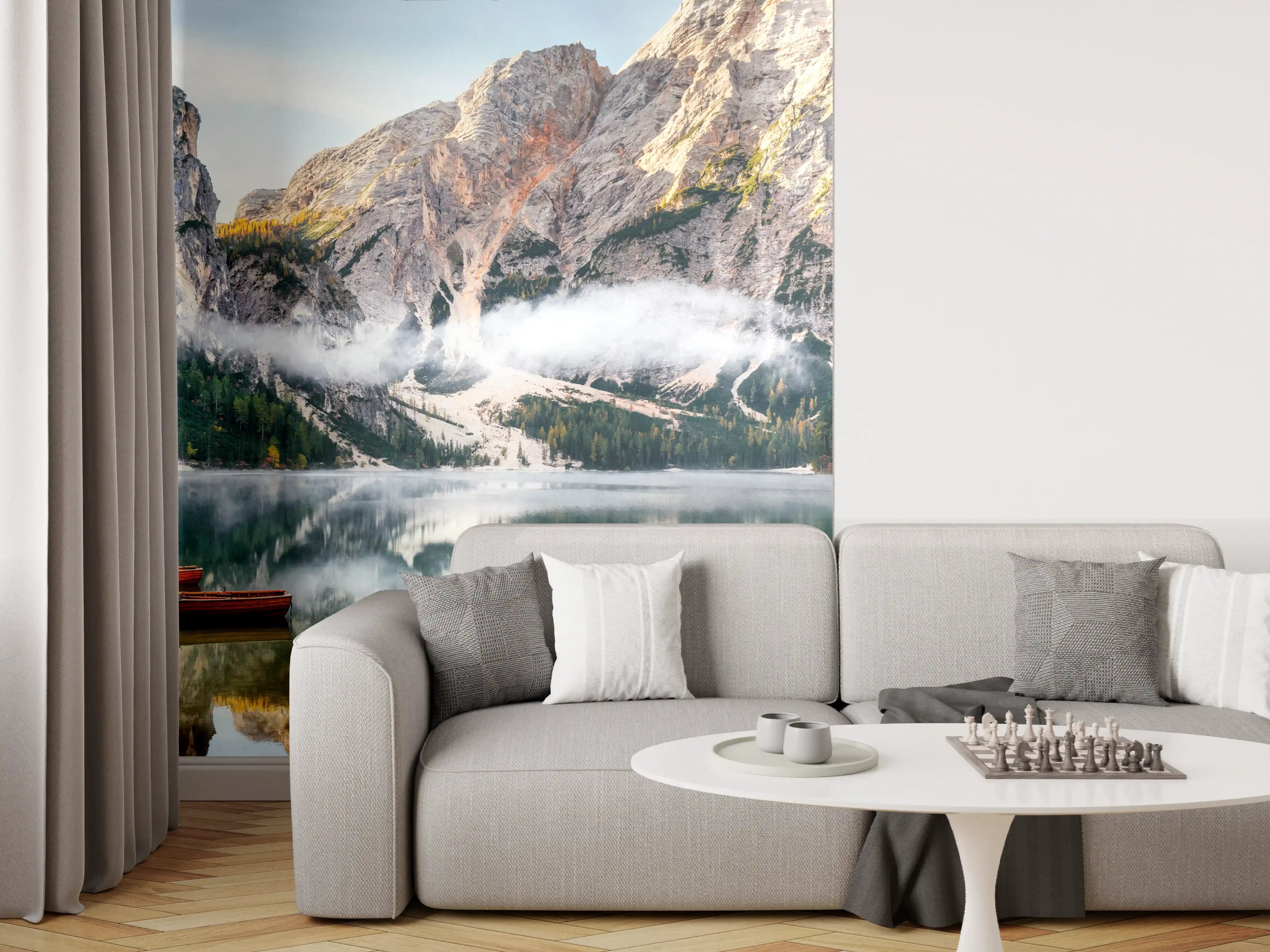 Wandverkleidung Wohnzimmer - Idyllischer Bergsee mit Wald und Bergen