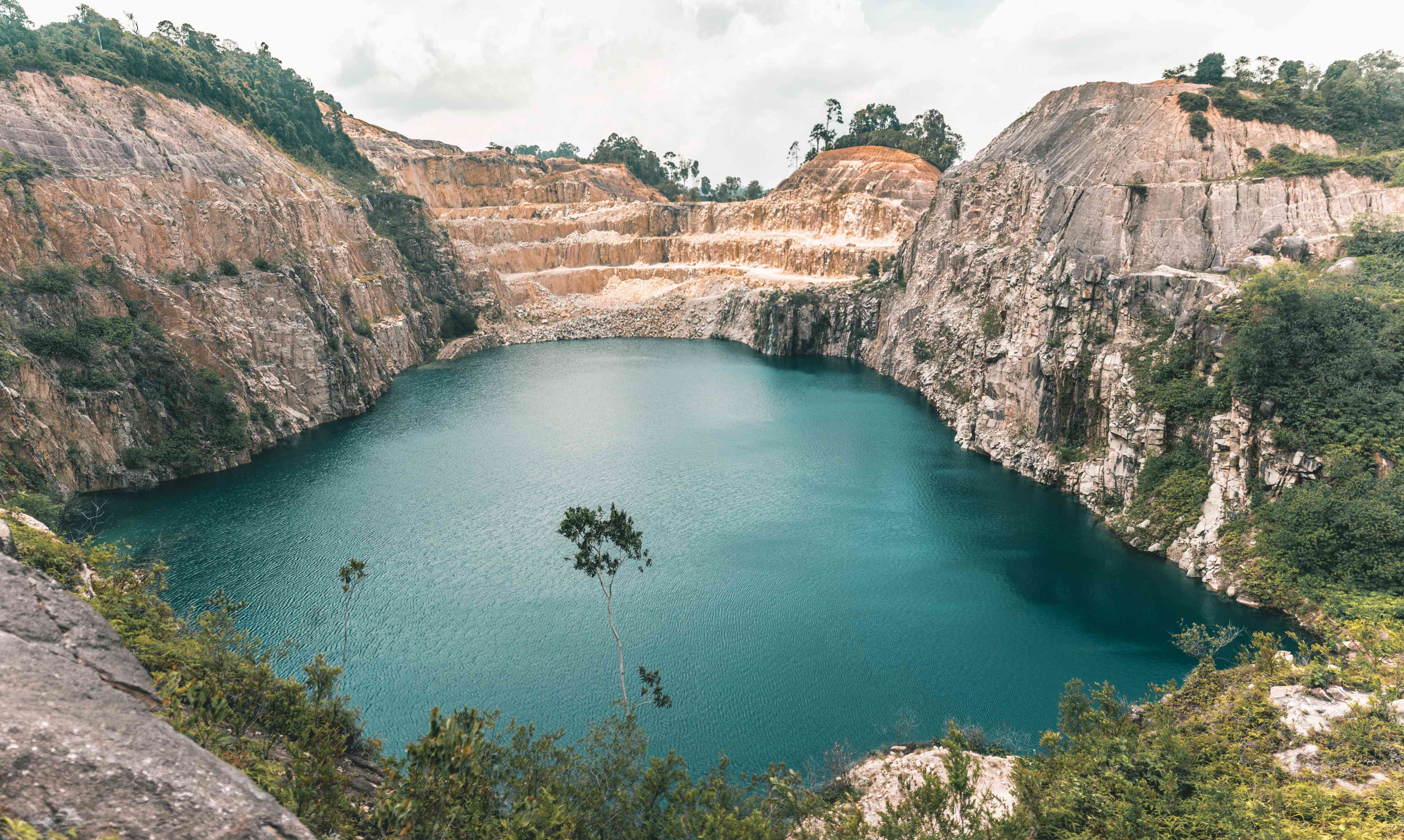 Wandverkleidung Wohnzimmer-Lagune in Johor Bahru