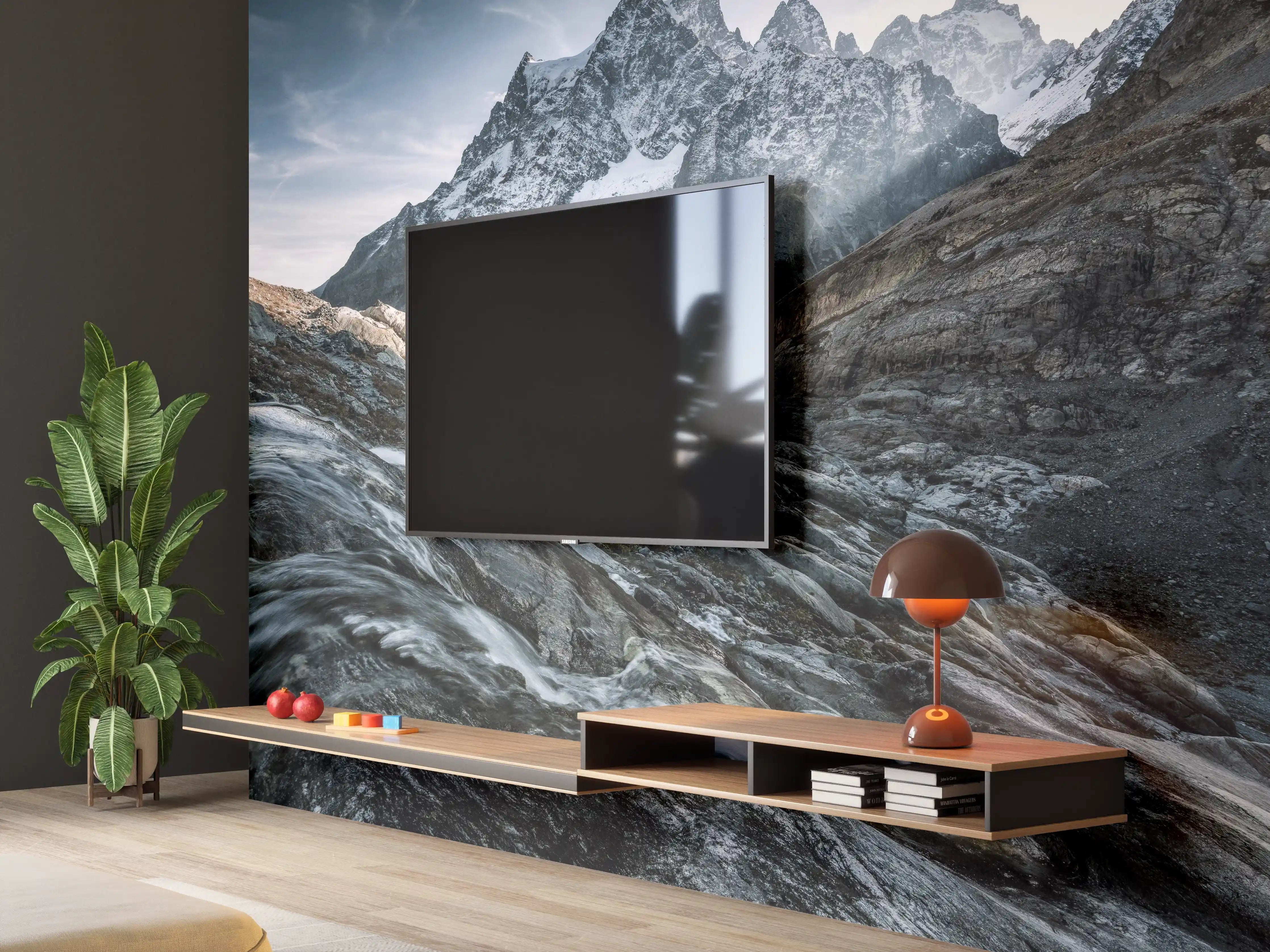 Wandverkleidung Wohnzimmer - Majestätische Bergkulisse mit rauschendem Fluss