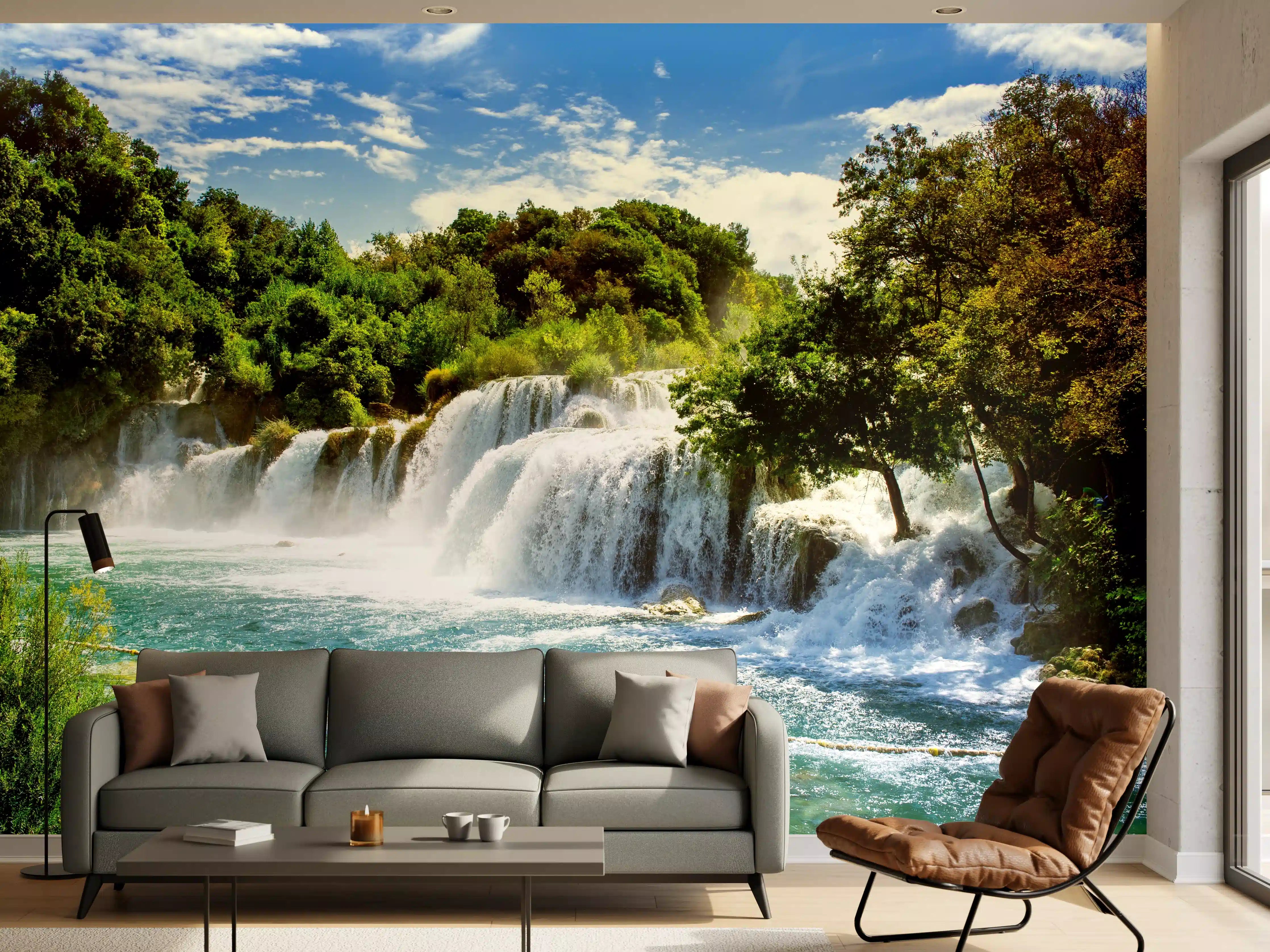 Wandverkleidung Wohnzimmer - Majestätischer Wasserfall in Grau- und Weißtönen