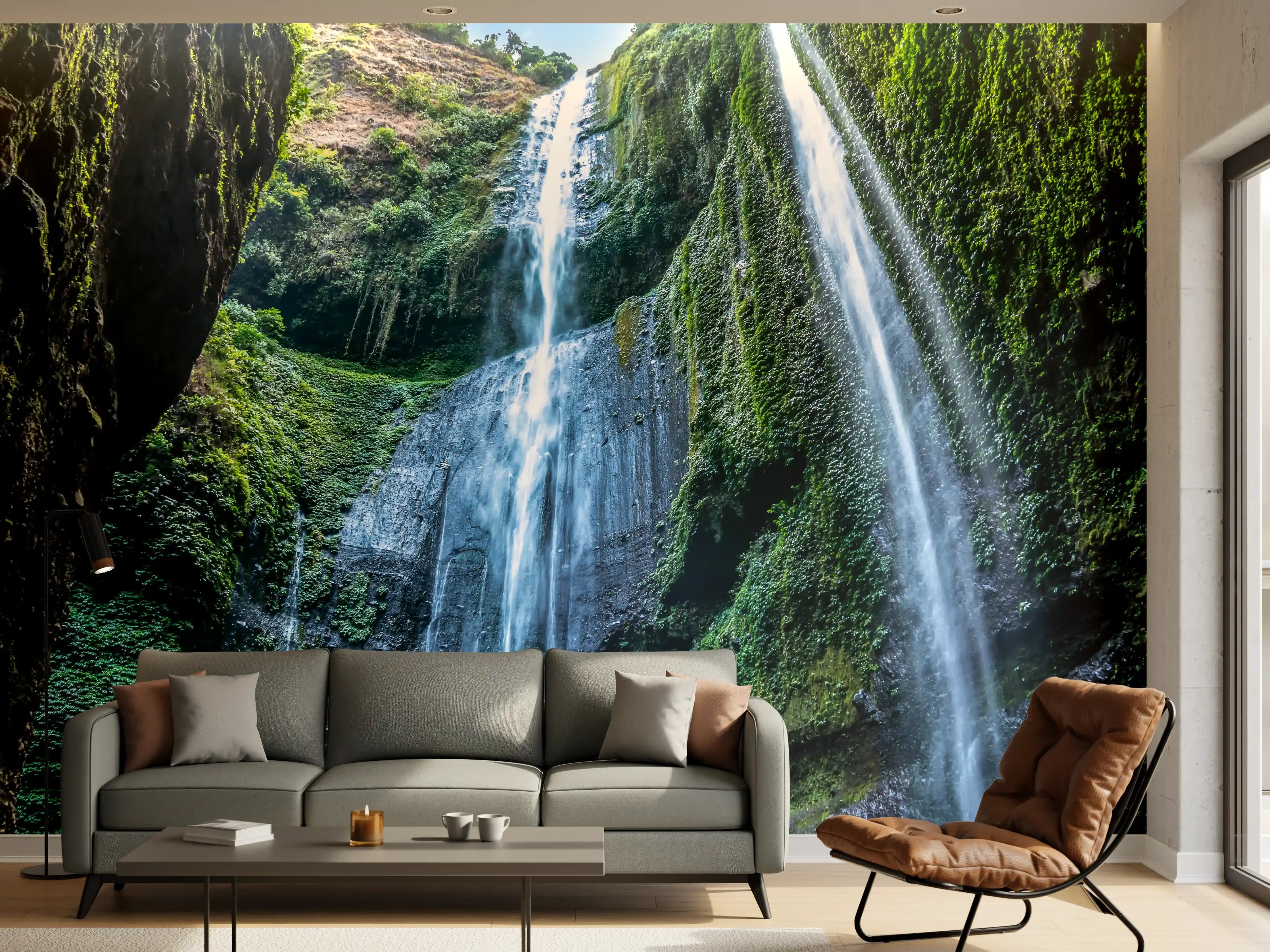 Wandverkleidung Wohnzimmer - Majestätischer Wasserfall in einer Höhle