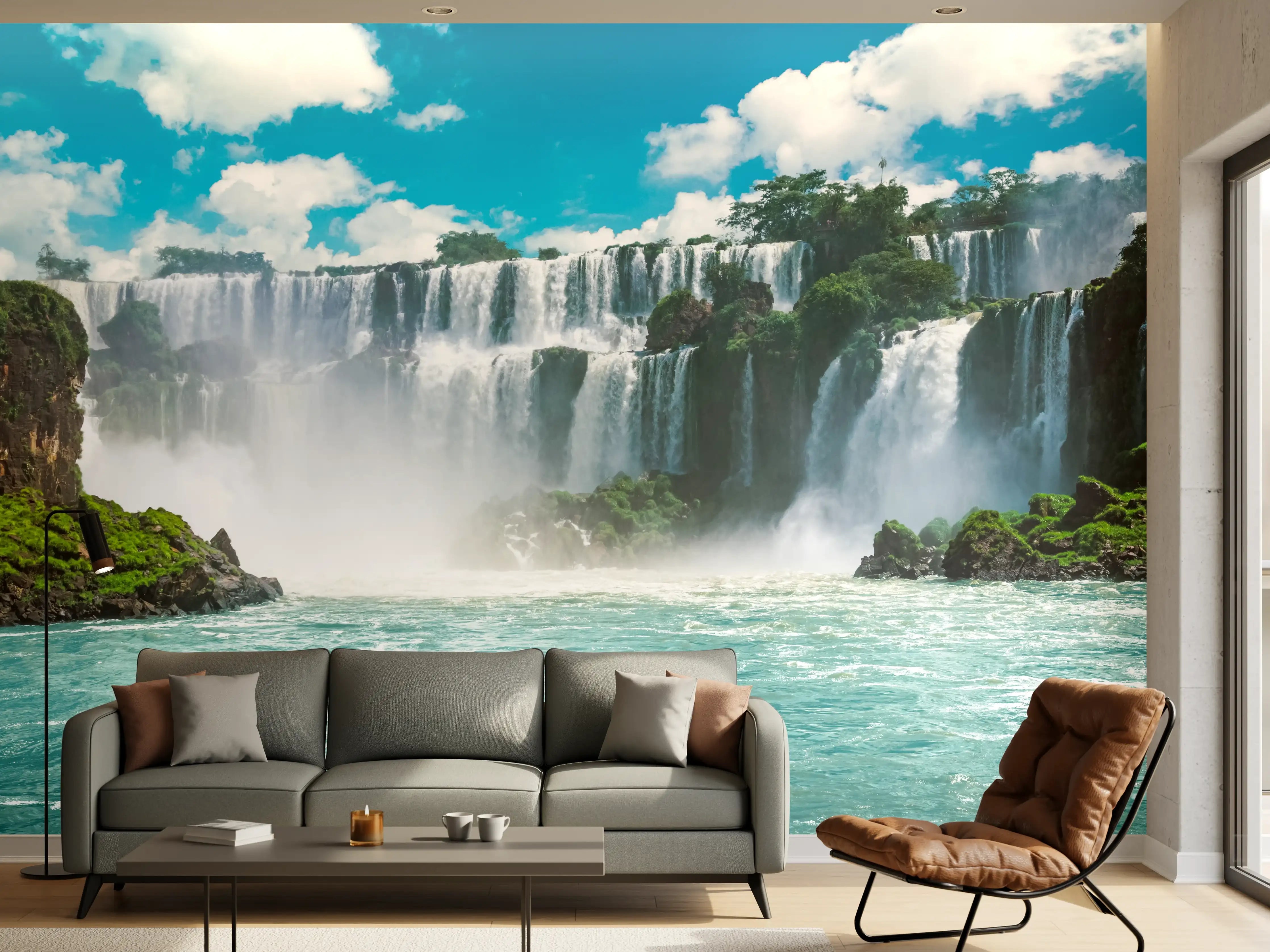 Wandverkleidung Wohnzimmer - Majestätischer Wasserfall inmitten grüner Natur