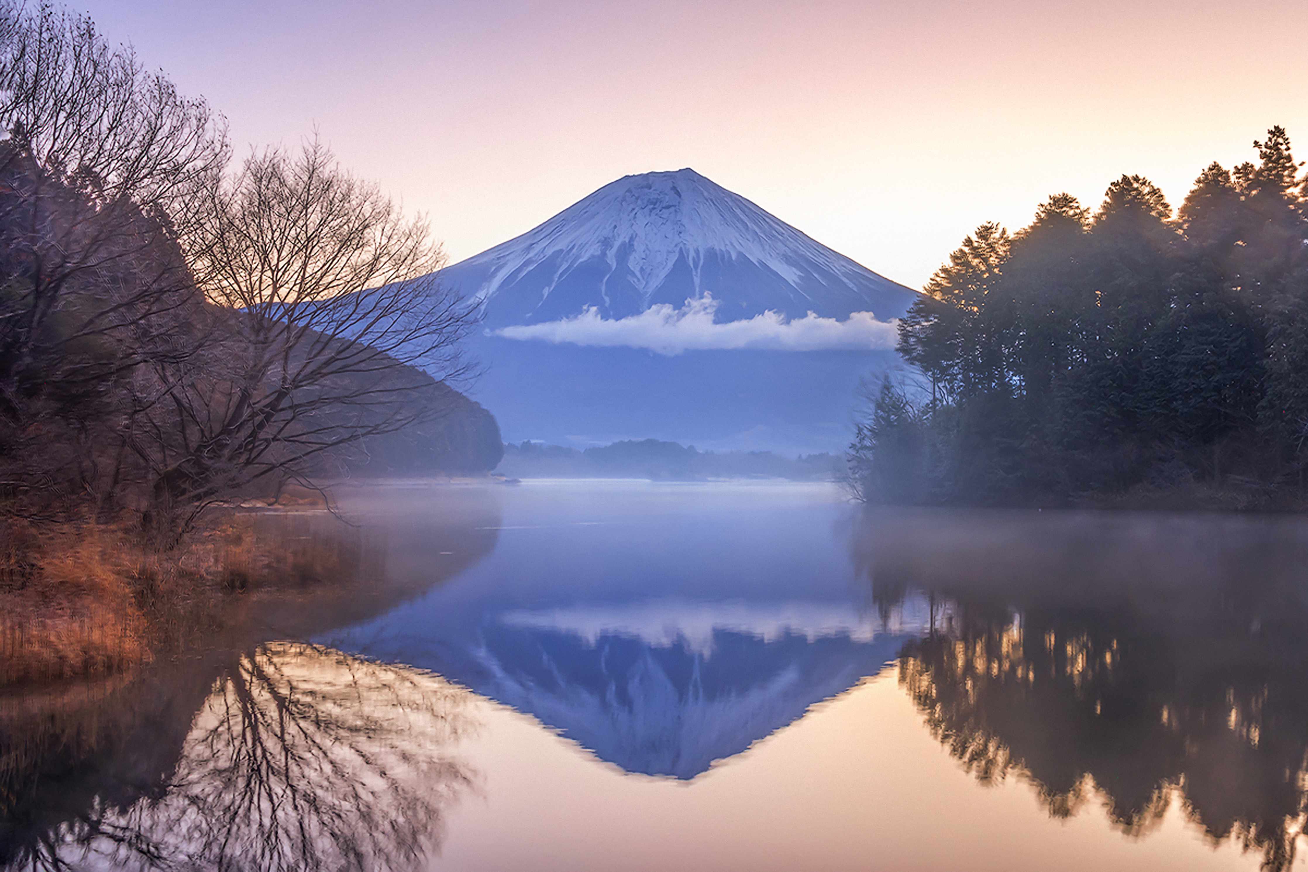 Wandverkleidung Wohnzimmer-Malerischer Mount Fuji bei Sonnenaufgang