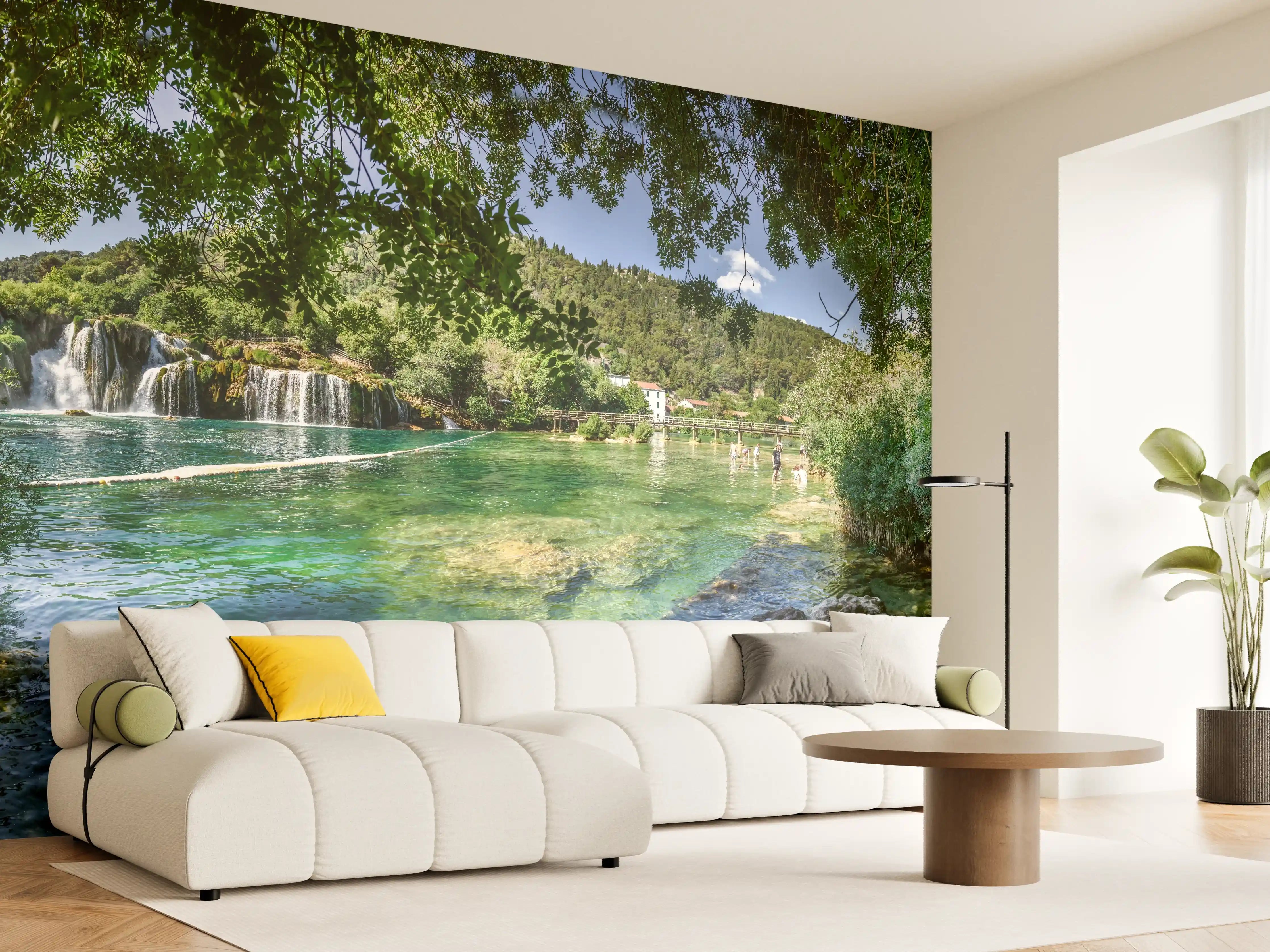 Wandverkleidung Wohnzimmer - Mediterraner Wasserfall