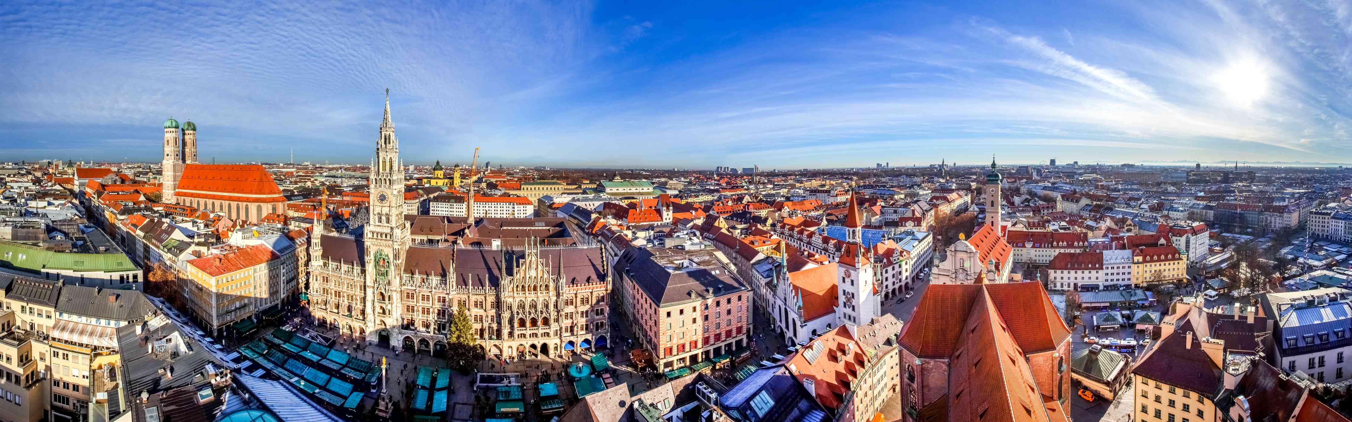 Wandverkleidung Wohnzimmer-Mittagsausblick über die Stadt München