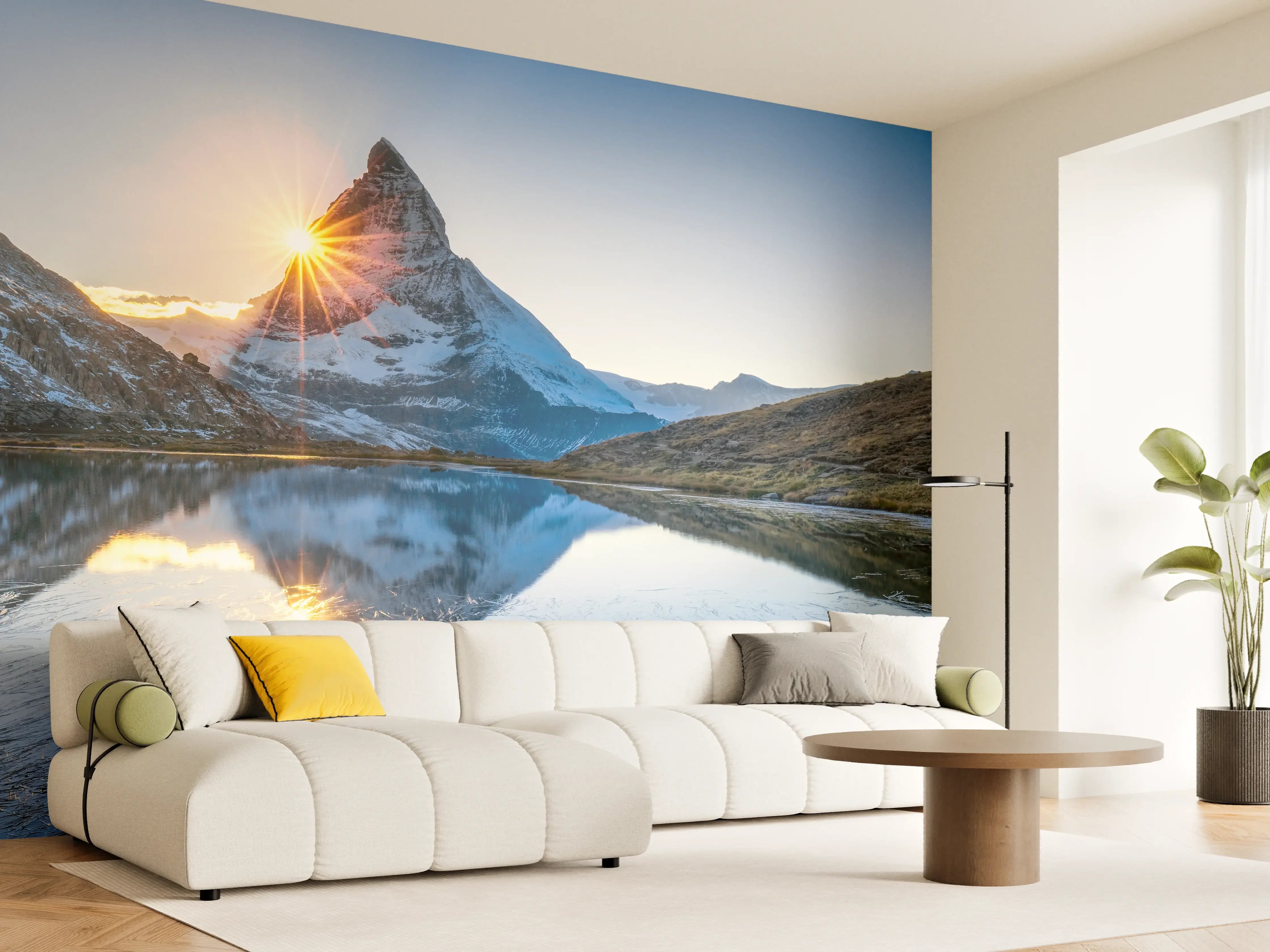Wandverkleidung Wohnzimmer - Morgenlicht über grauen Bergen
