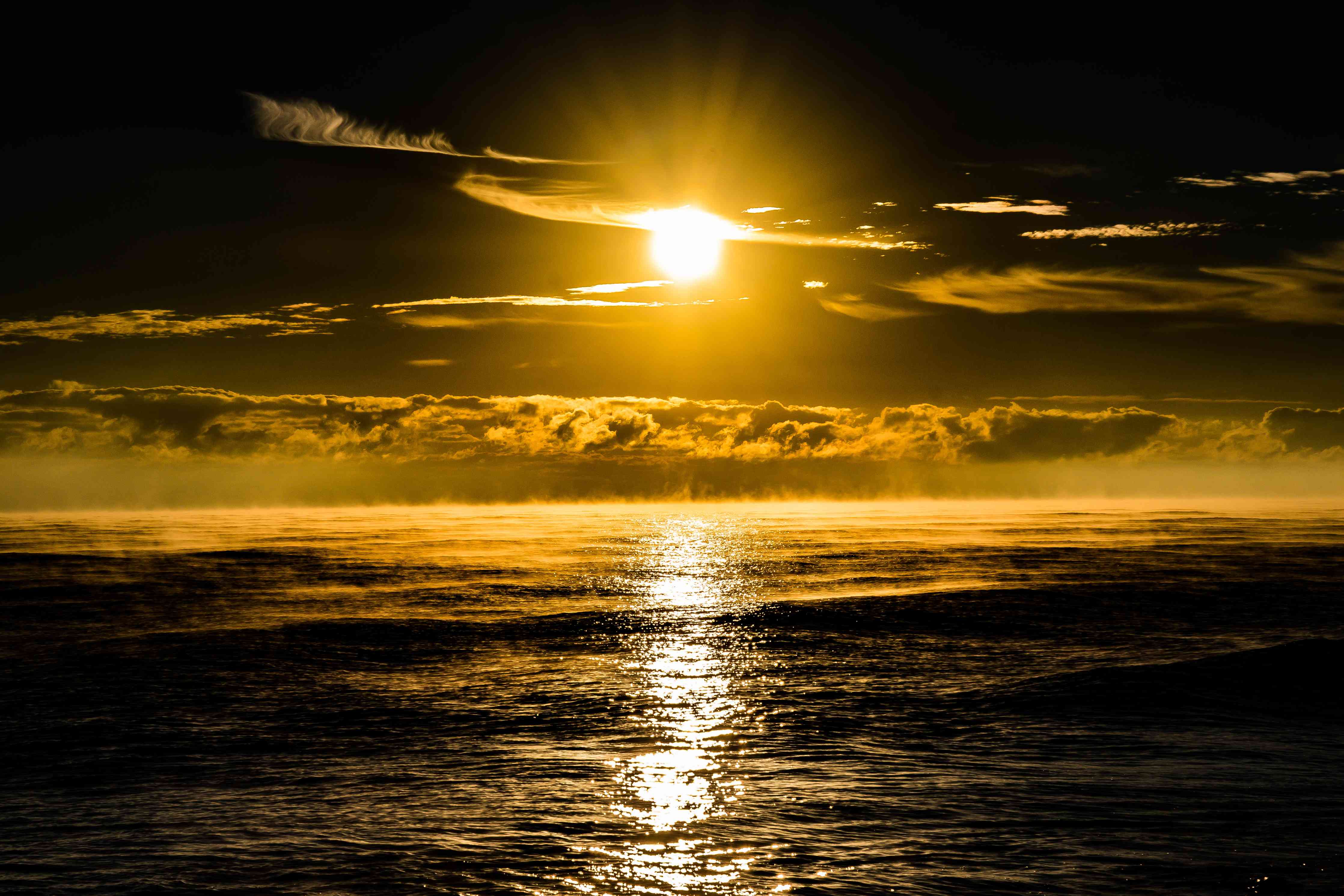 Wandverkleidung Wohnzimmer-Sonnenuntergang über dem Meer