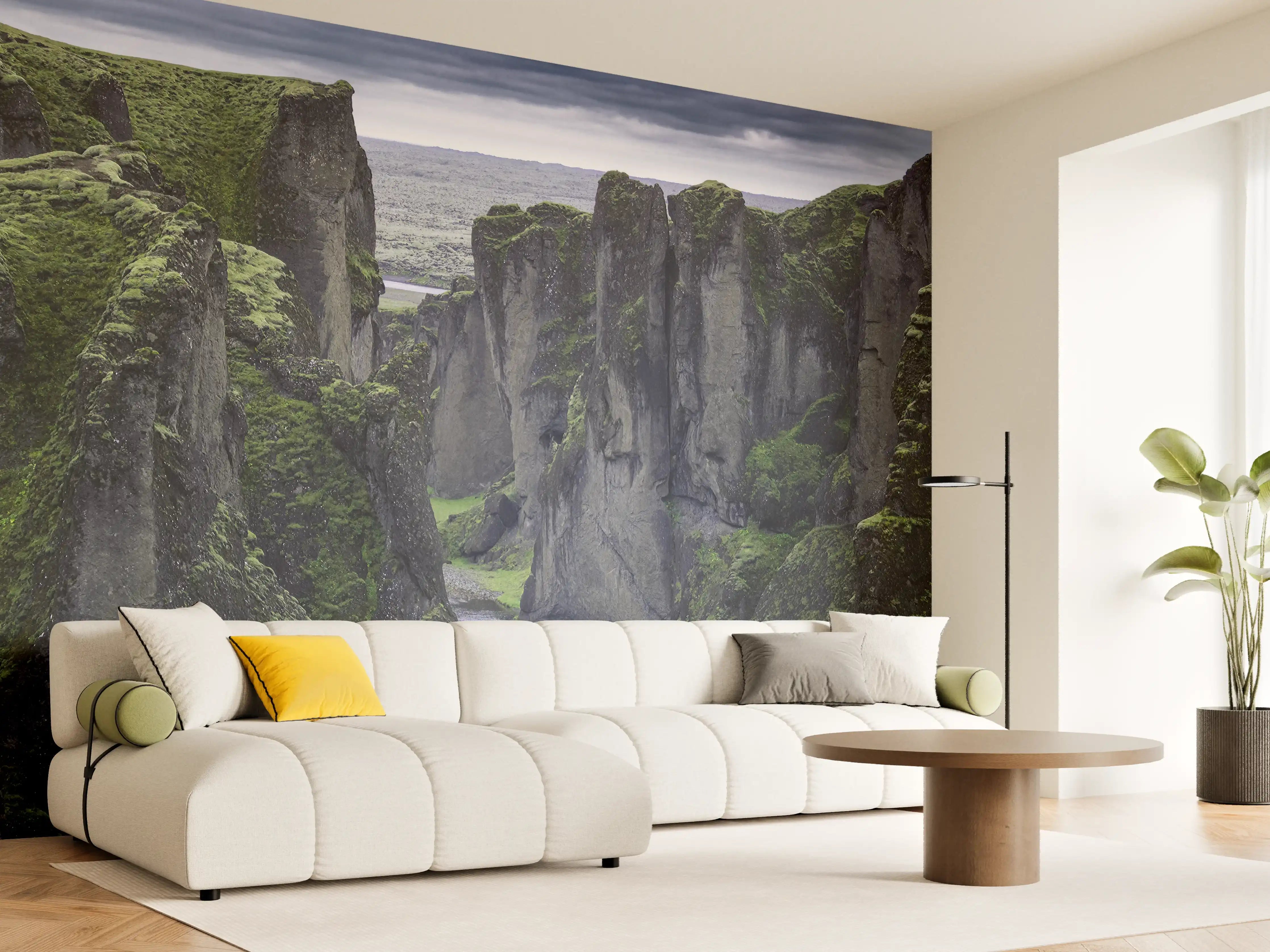 Wandverkleidung Wohnzimmer - Spektakulärer Blick auf die grünen Felsformationen