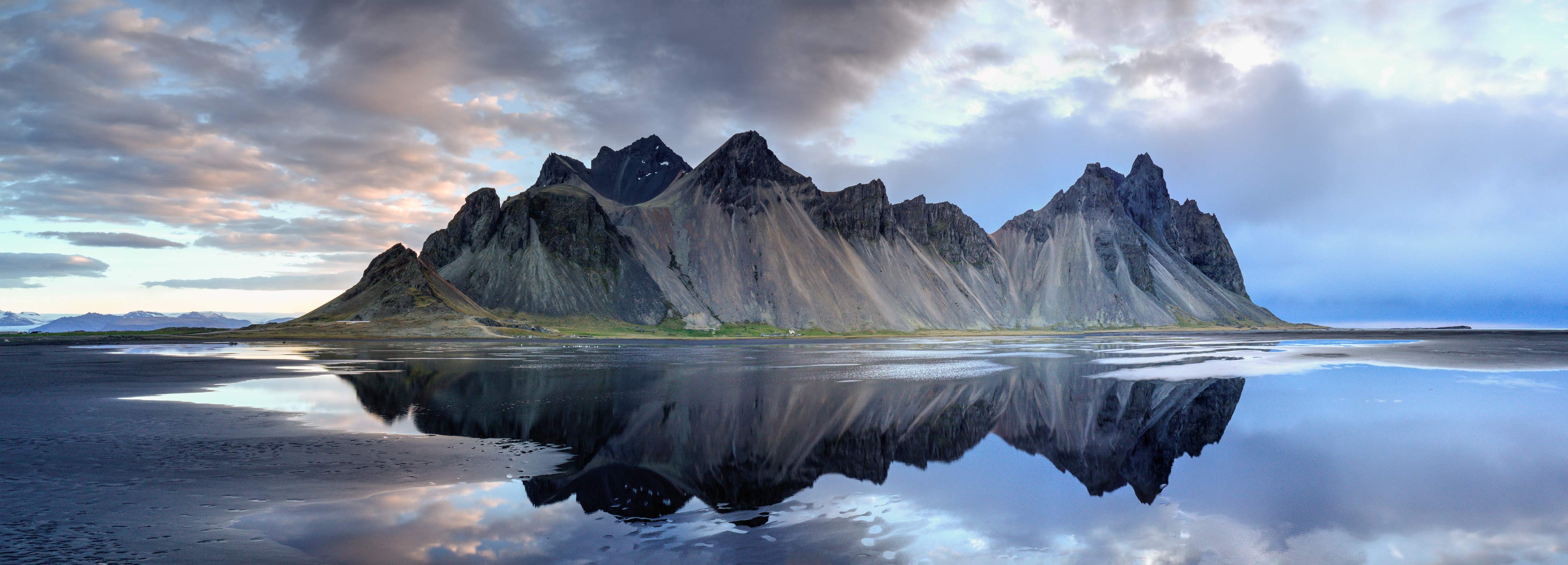 Wandverkleidung Wohnzimmer-Stokksnes an der isländischen Küste