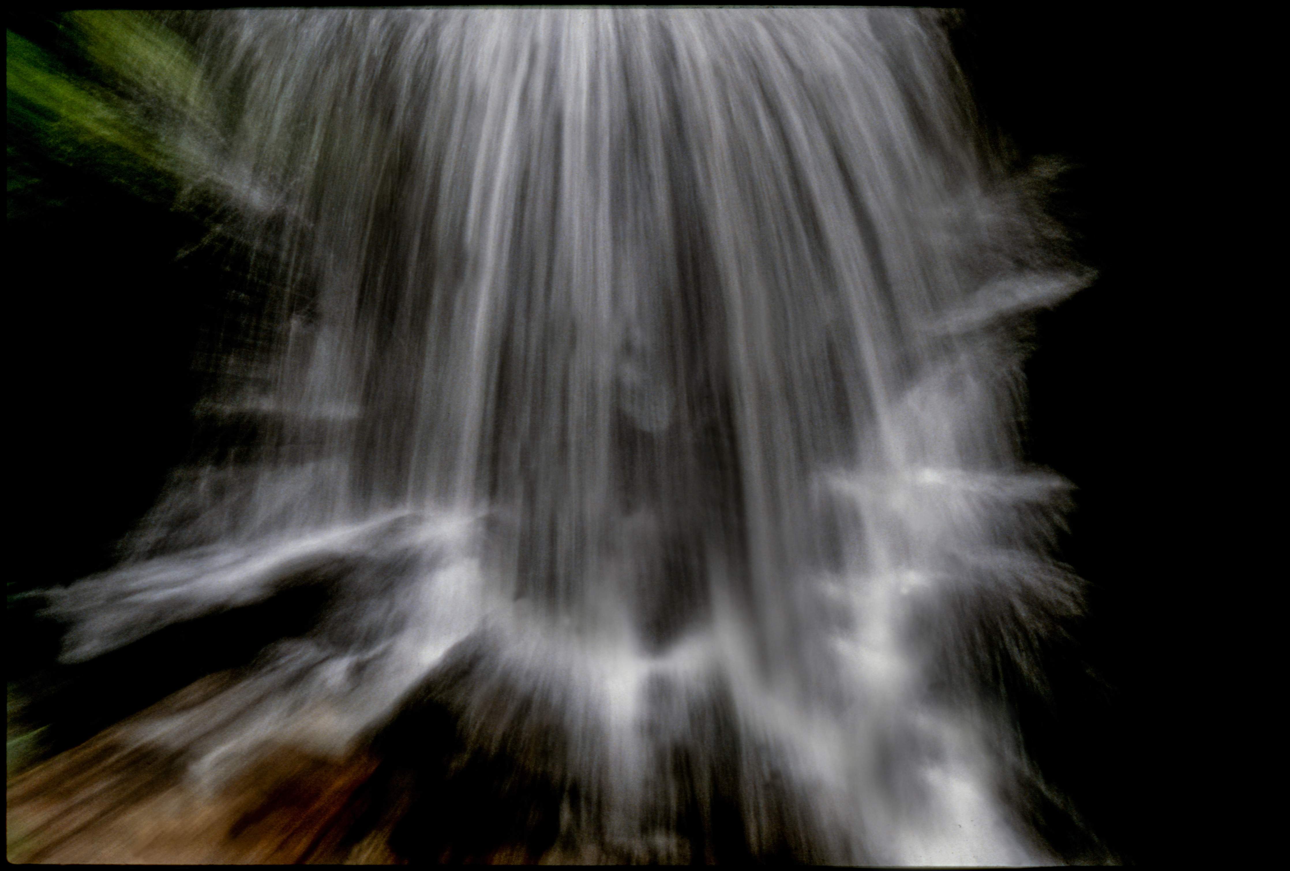 Wandverkleidung Wohnzimmer-Wasserfall Naturaufnahme