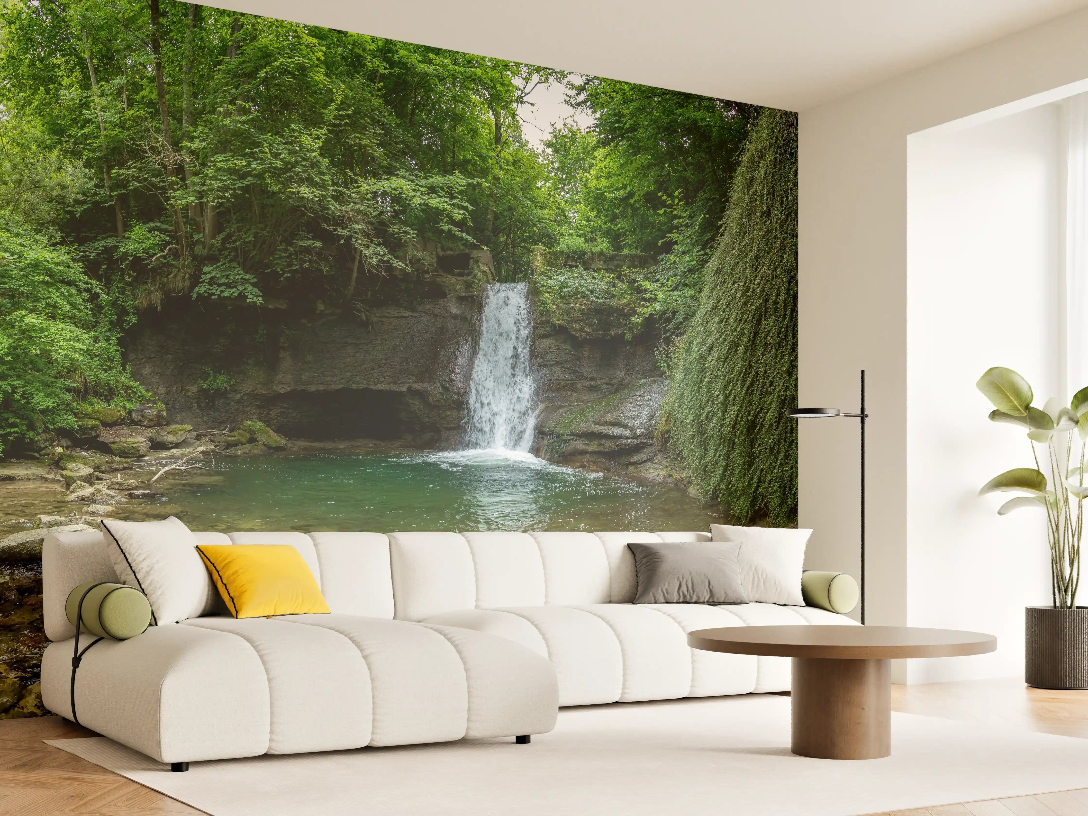 Wandverkleidung Wohnzimmer - Wasserfall im Wald - Utopie