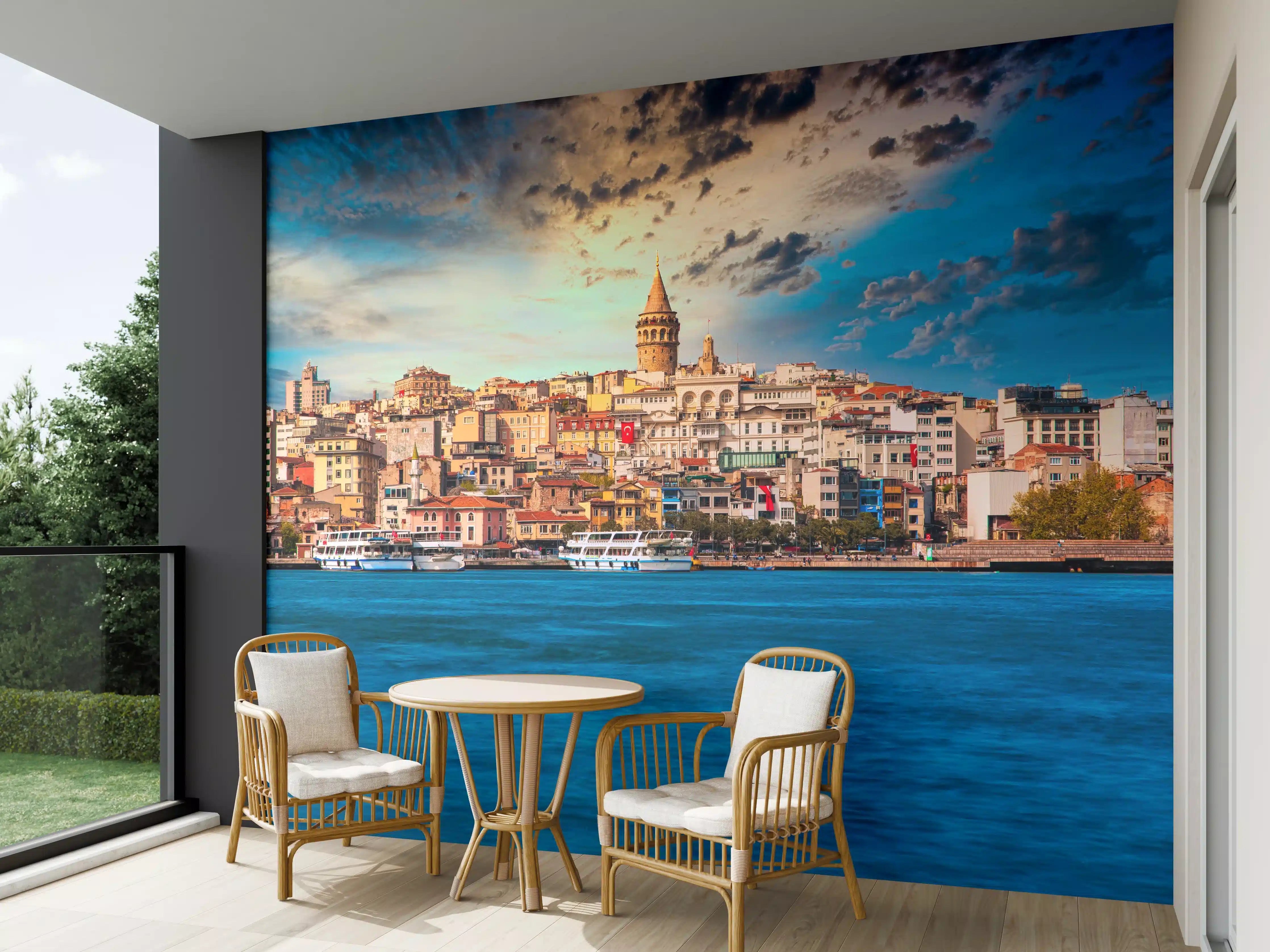Wandverkleidung außen -  Ausblick auf Galata vom Wasser