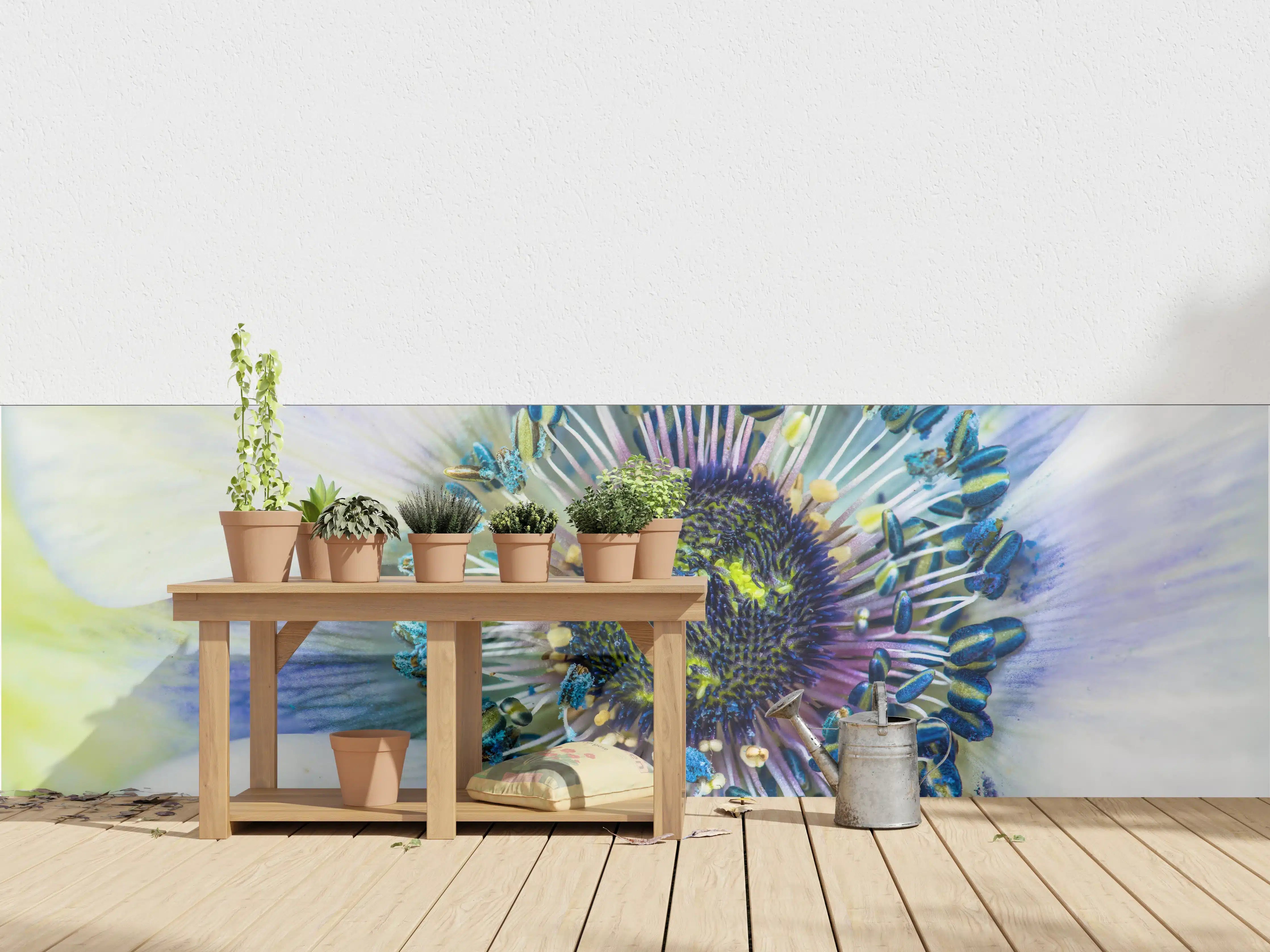 Wandverkleidung außen -  hübsche aufblühende Blume