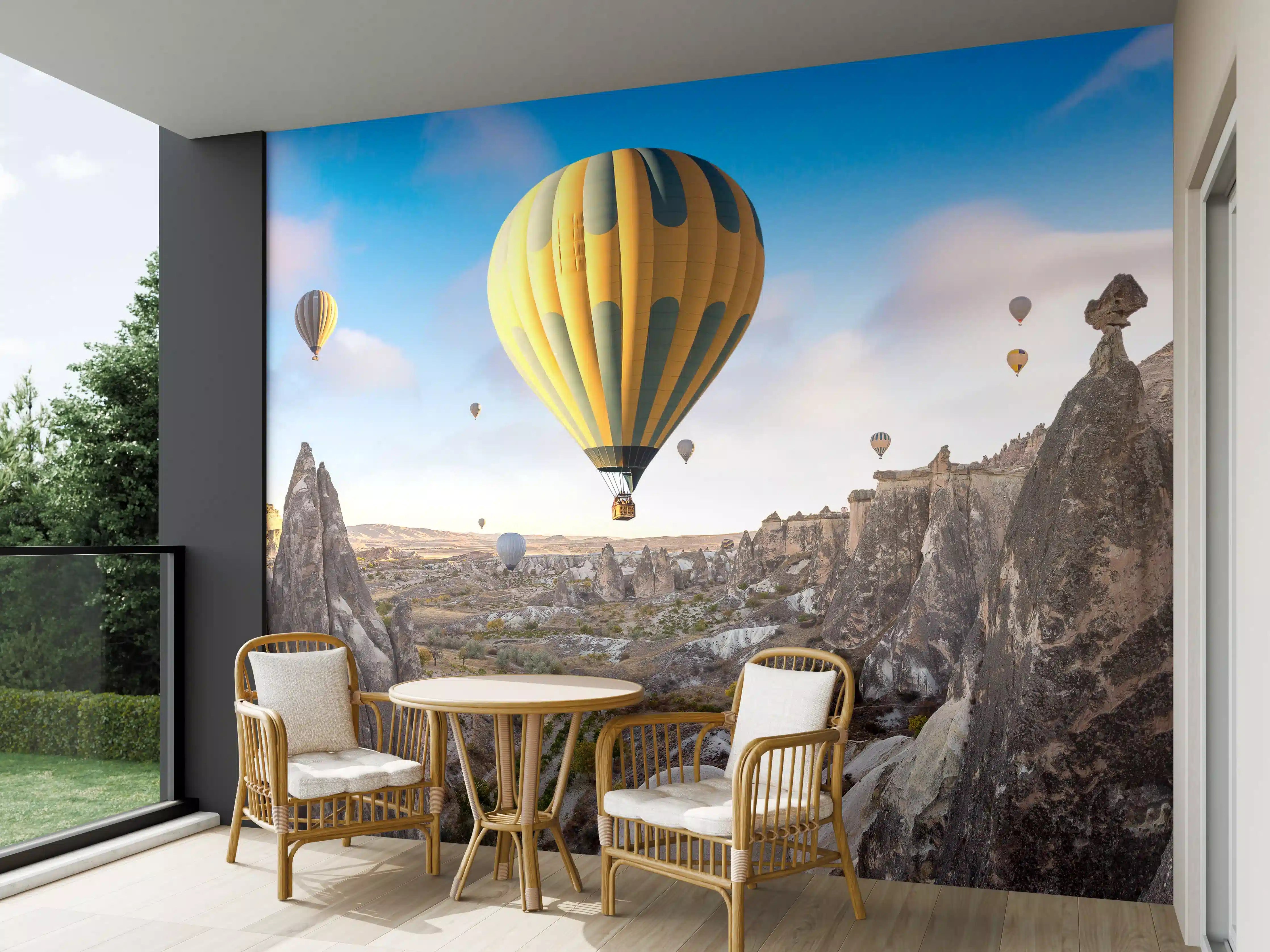 Wandverkleidung außen - Bunte Heißluftballons über der Landschaft