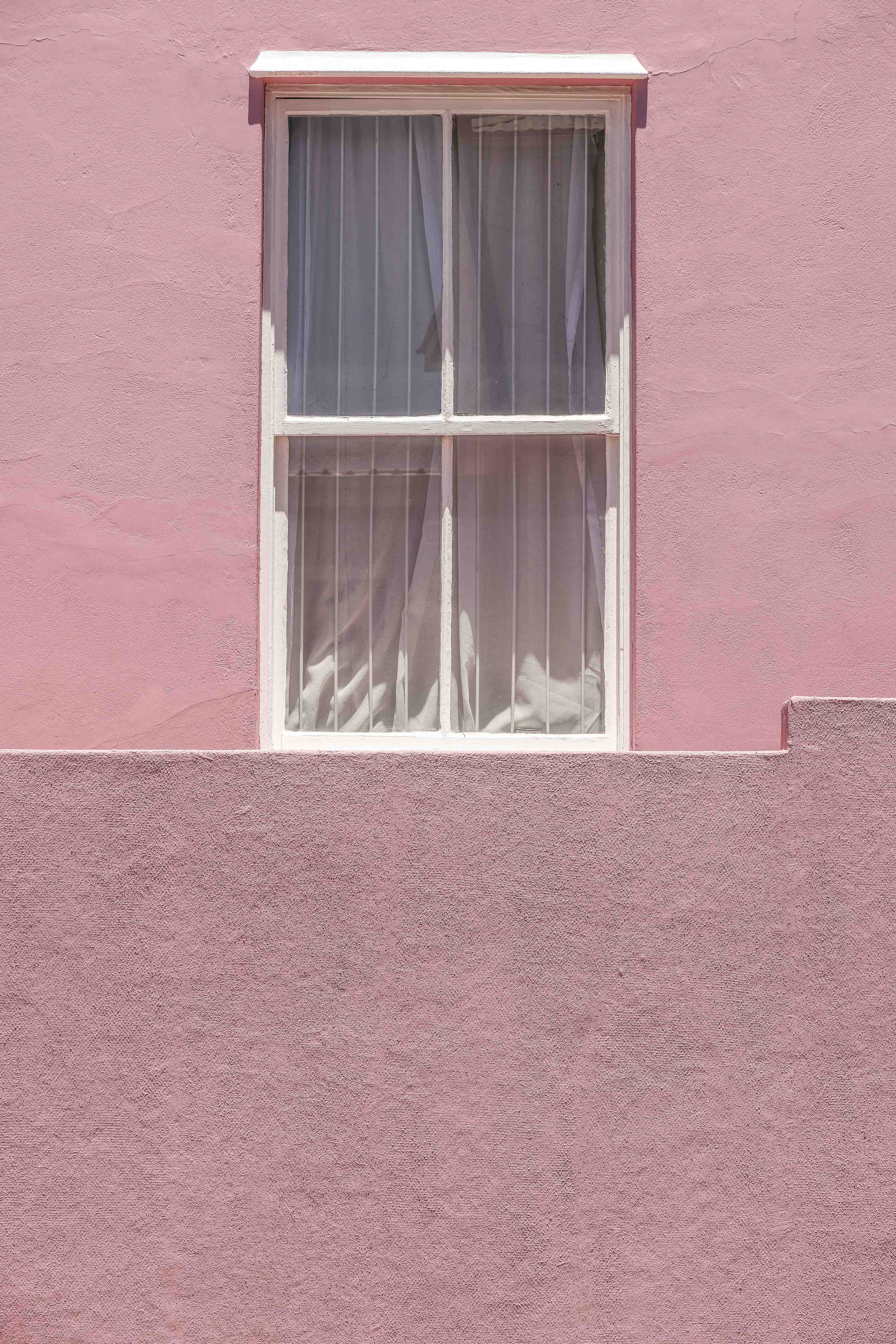 Wandverkleidung außen-Pinkes Wandbild Urbaner Chic
