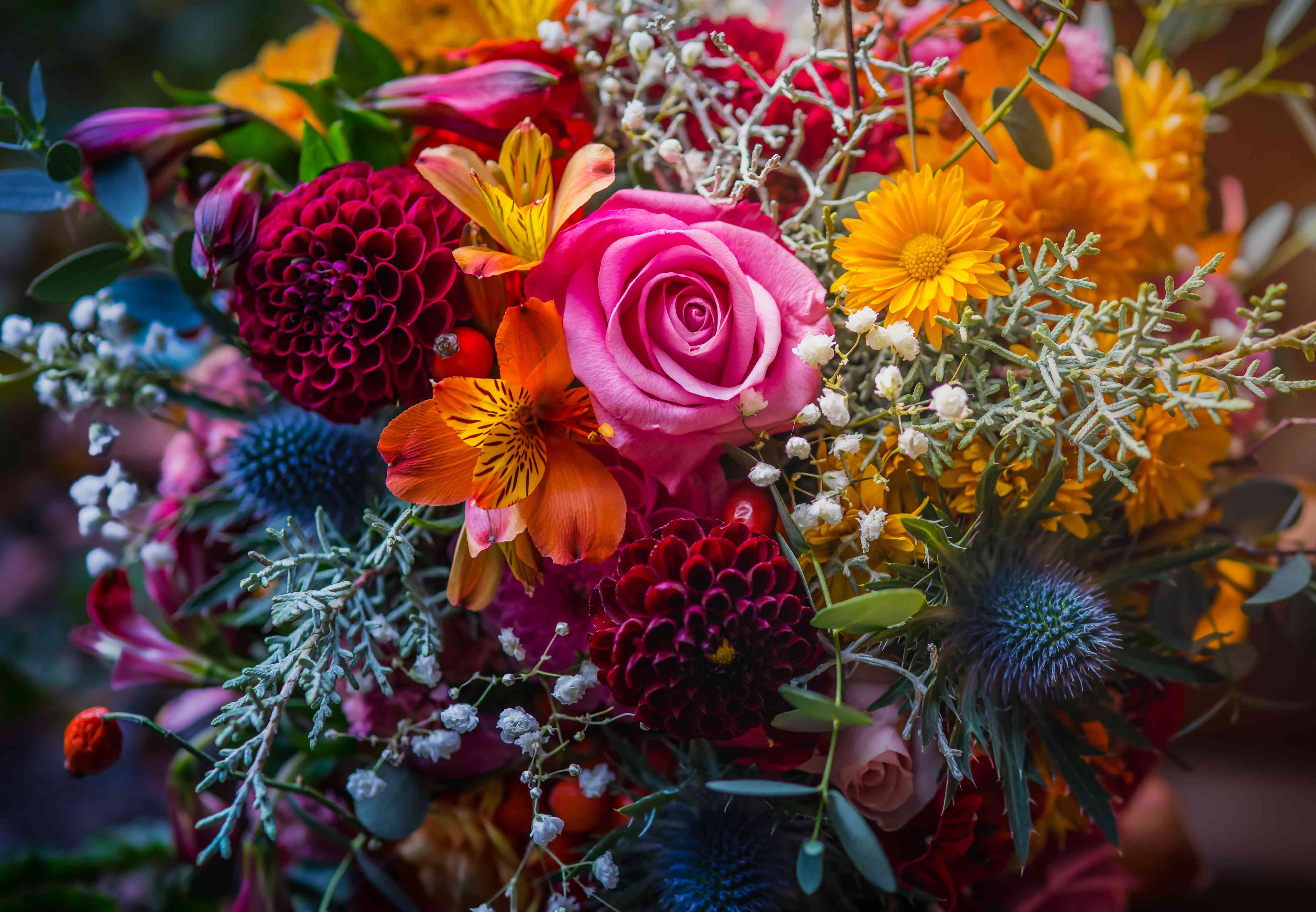 Wandverkleidung außen-Satter bunter Blumenstrauß