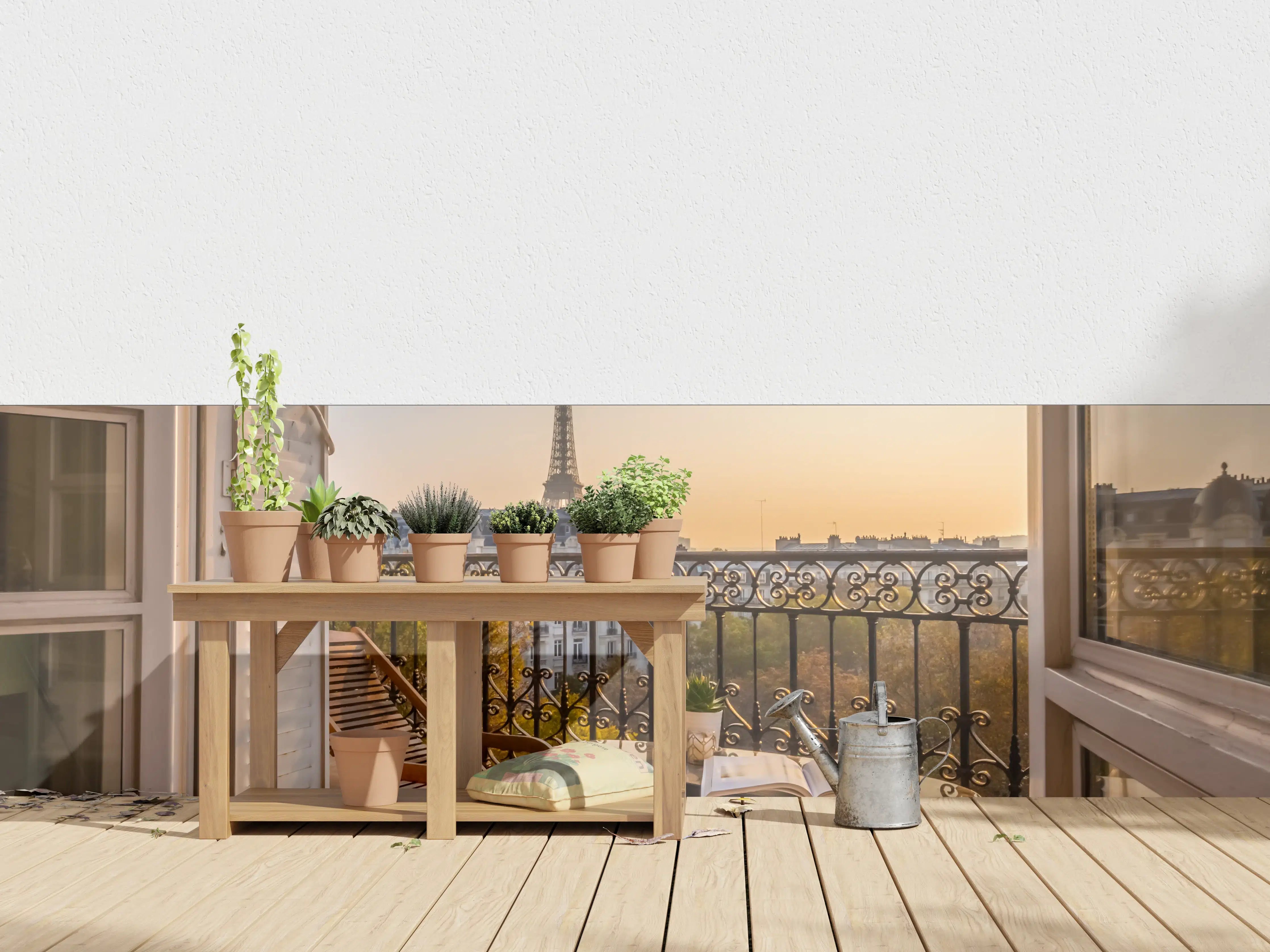 Wandverkleidung außen - Schöner Pariser Balkon bei Sonnenuntergang