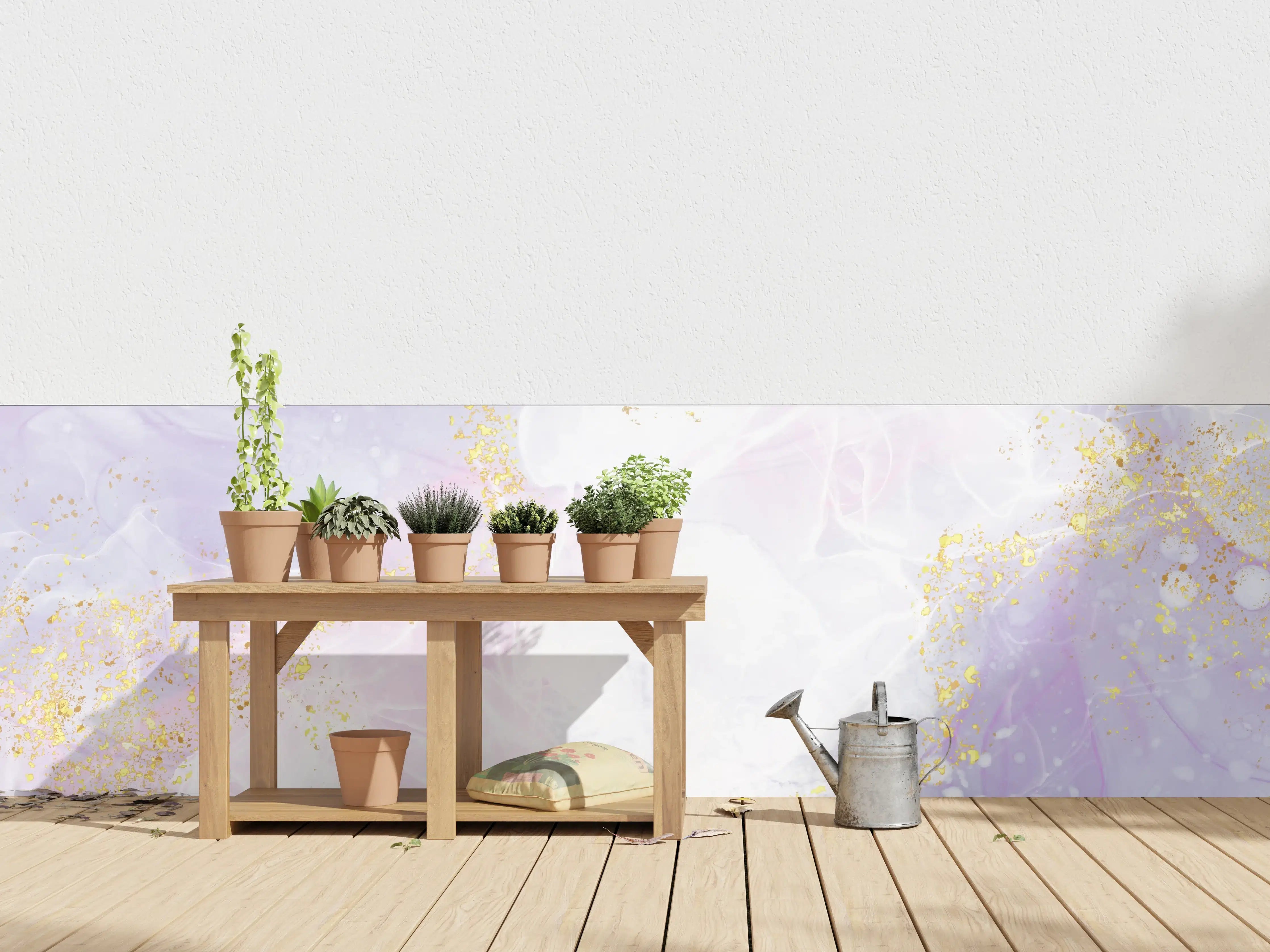 Wandverkleidung außen - Weiß-lila Plume mit Goldakzenten