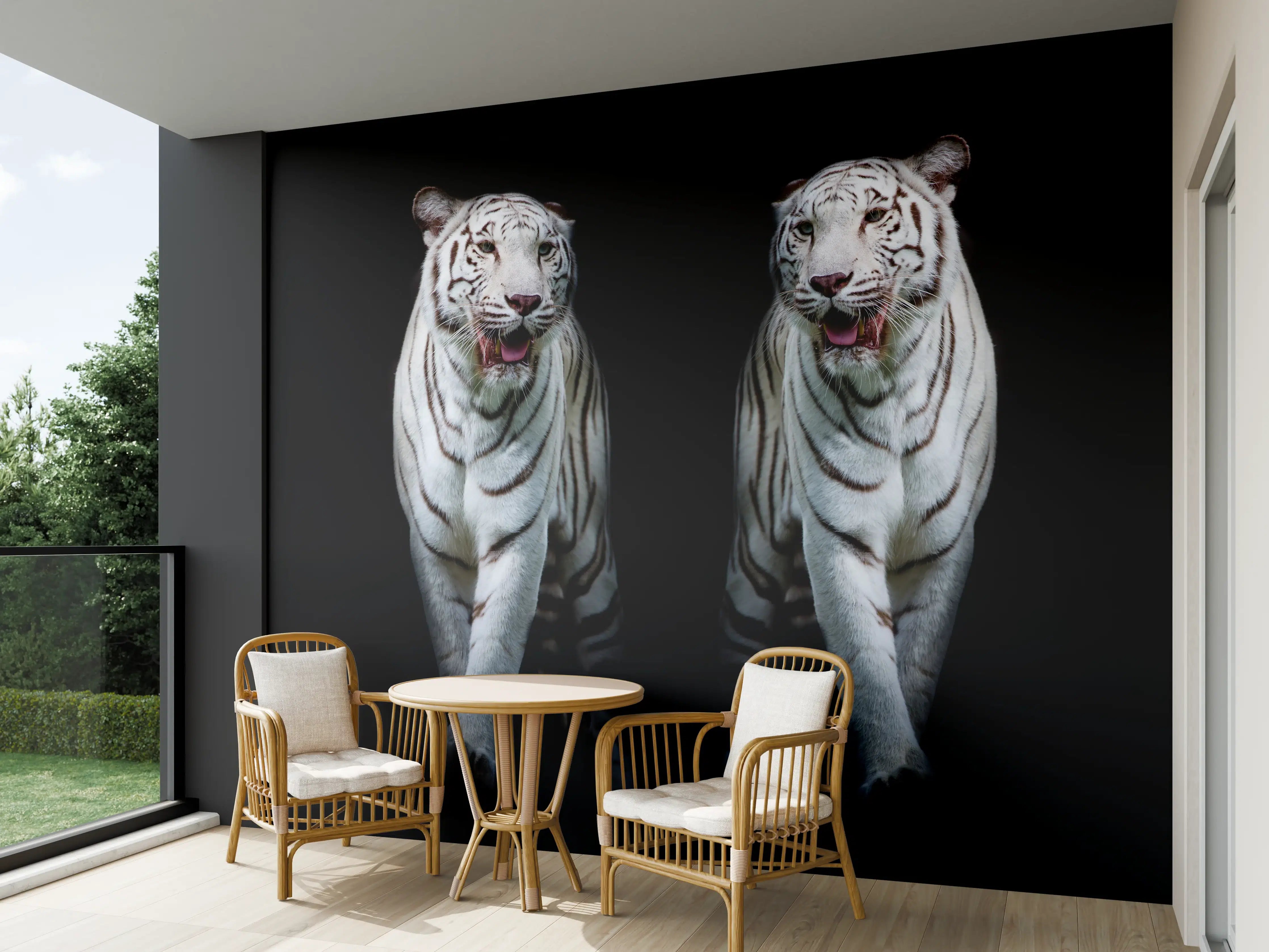 Wandverkleidung außen - Zwei weiße Tiger auf schwarzem Hintergrund