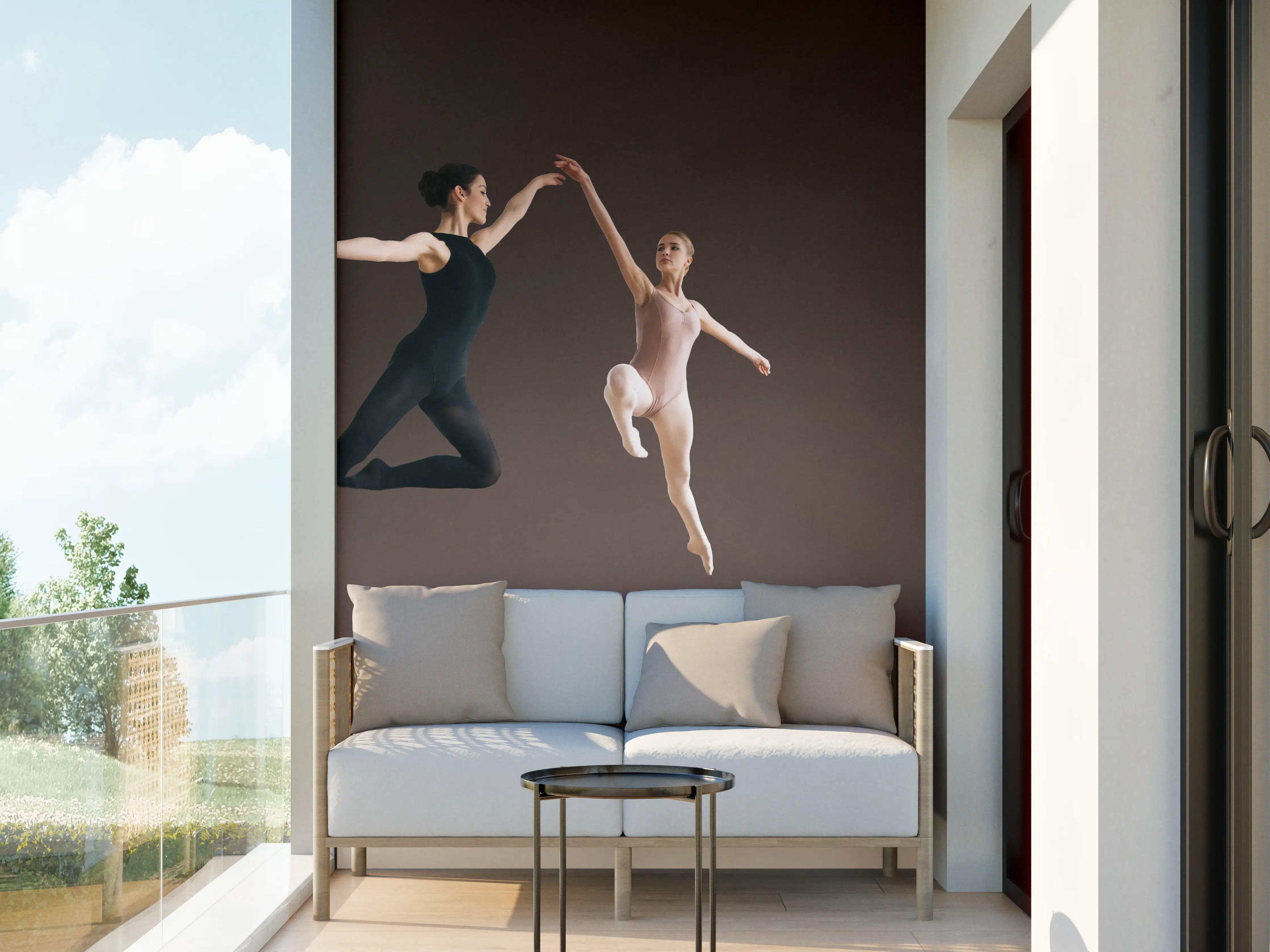 Wandverkleidung außen - zwei Balletttänzerinnen hoch in der Luft