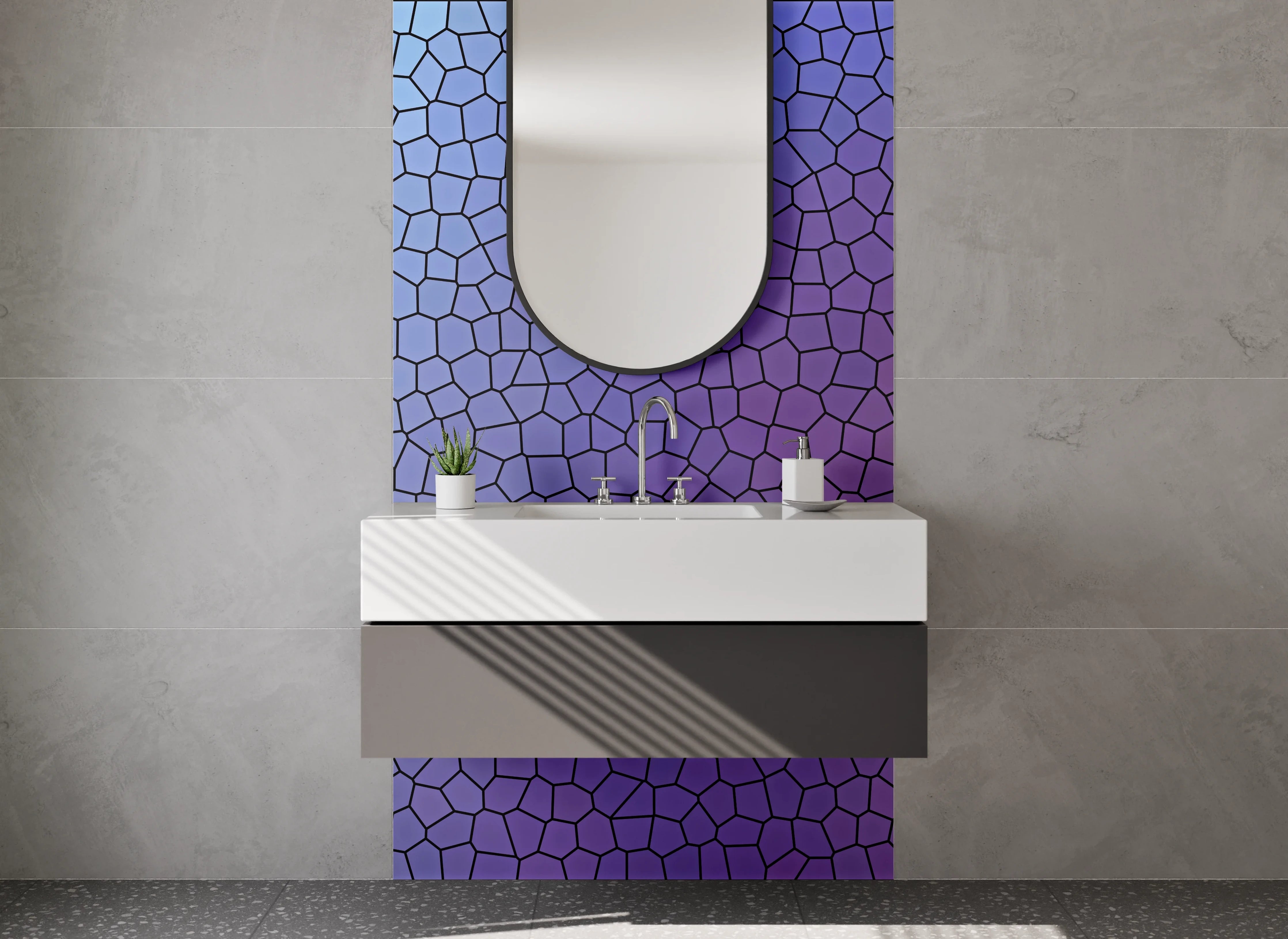 Waschbecken-Rückwand - Abstraktes Mosaik in Blau und Lila