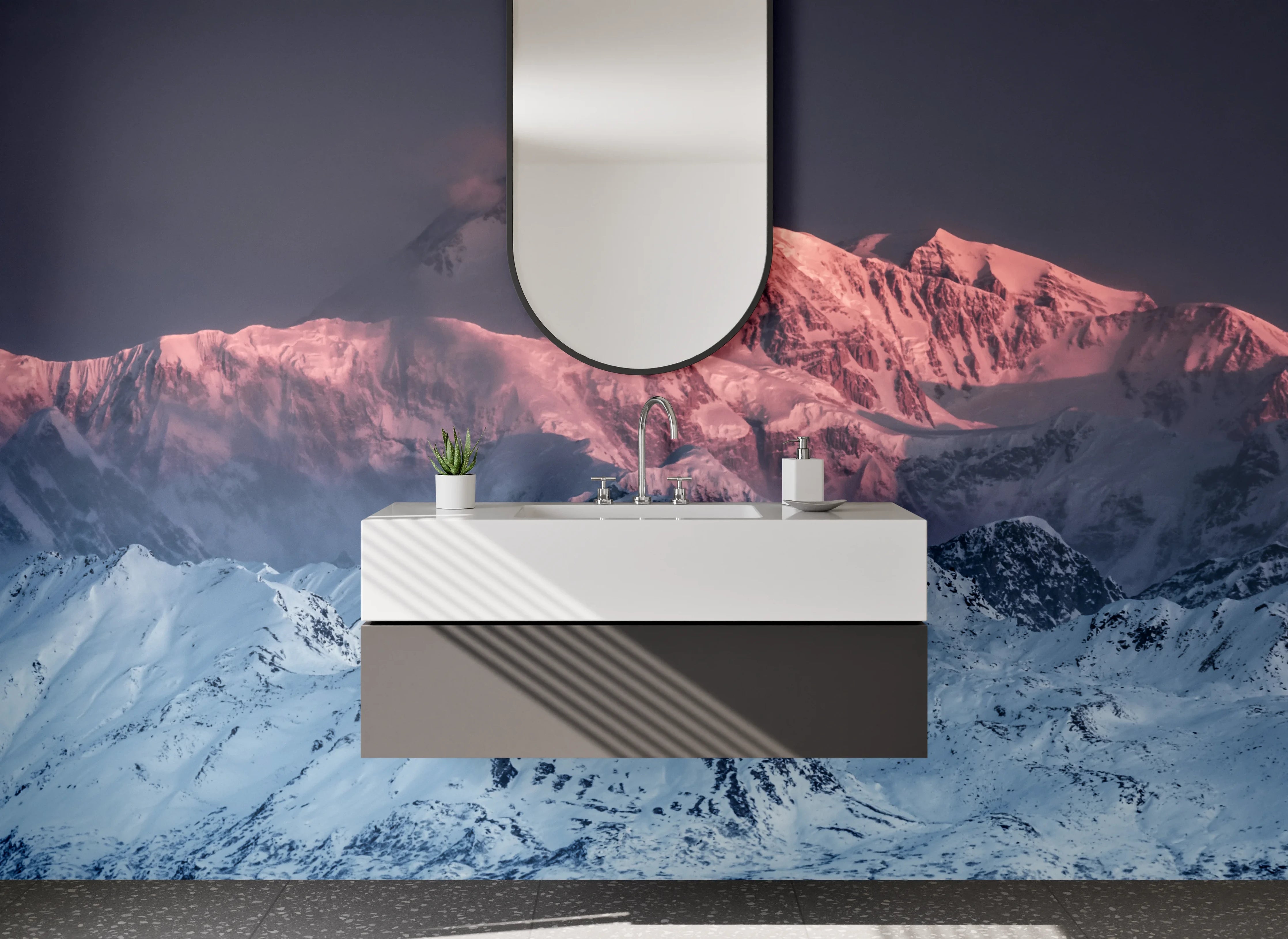 Waschbecken-Rückwand - Bergpfad im Schnee bei Sonnenuntergang