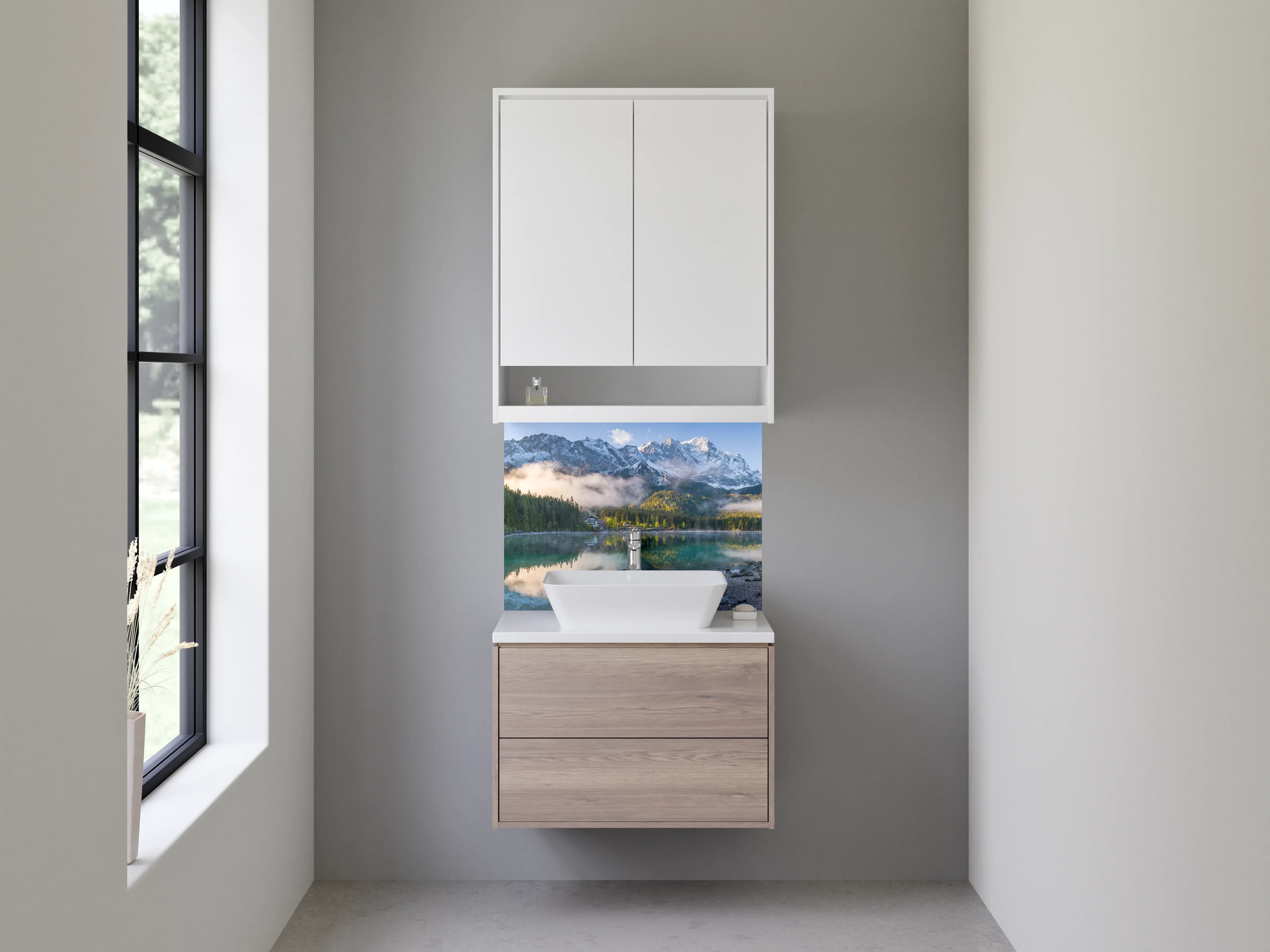 Waschbecken-Rückwand - Bergsee mit Schnee bedeckten Gipfeln und spiegelndem Wasser