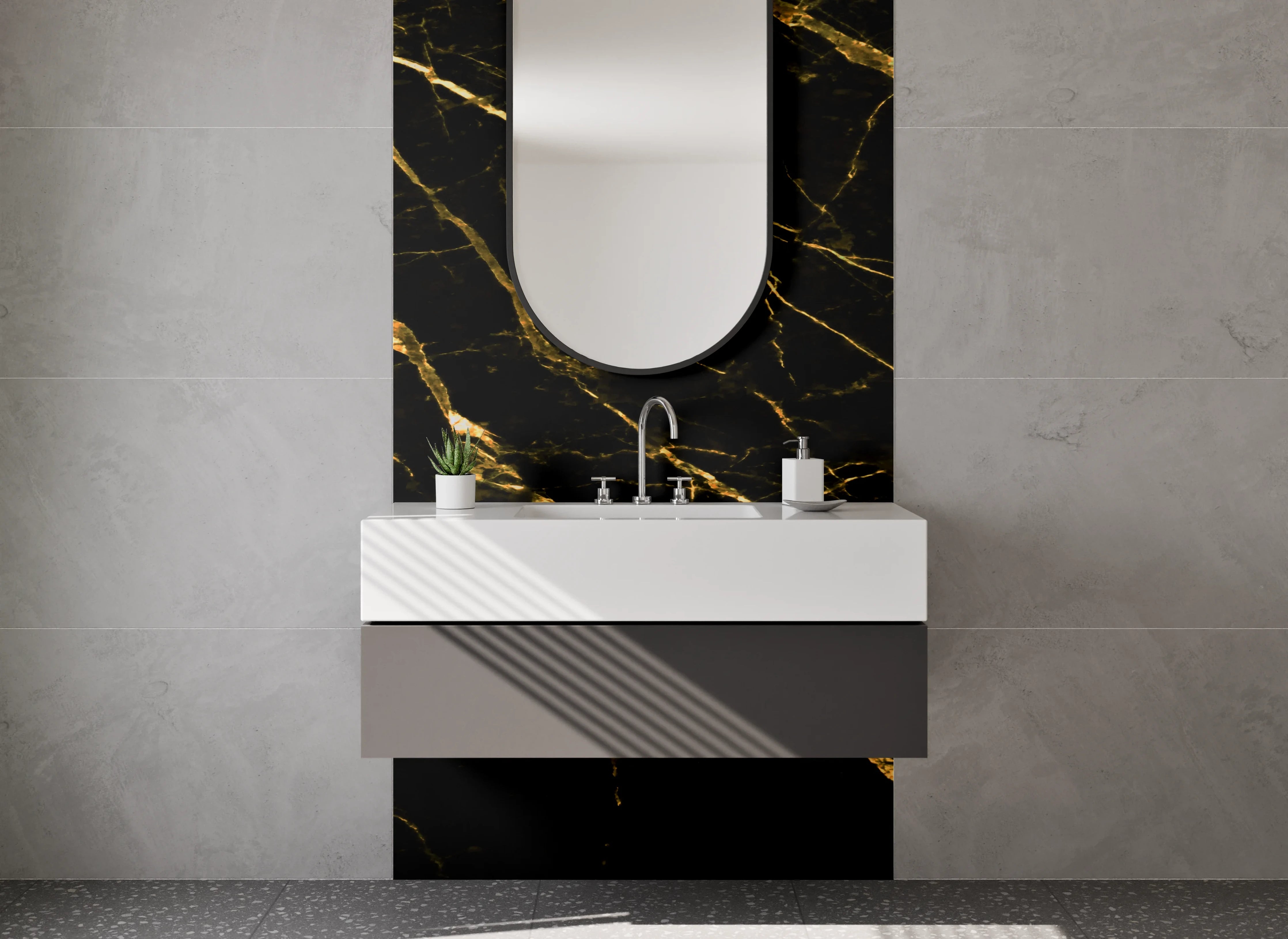 Waschbecken-Rückwand - Eleganter schwarzer Marmor mit goldenen Adern