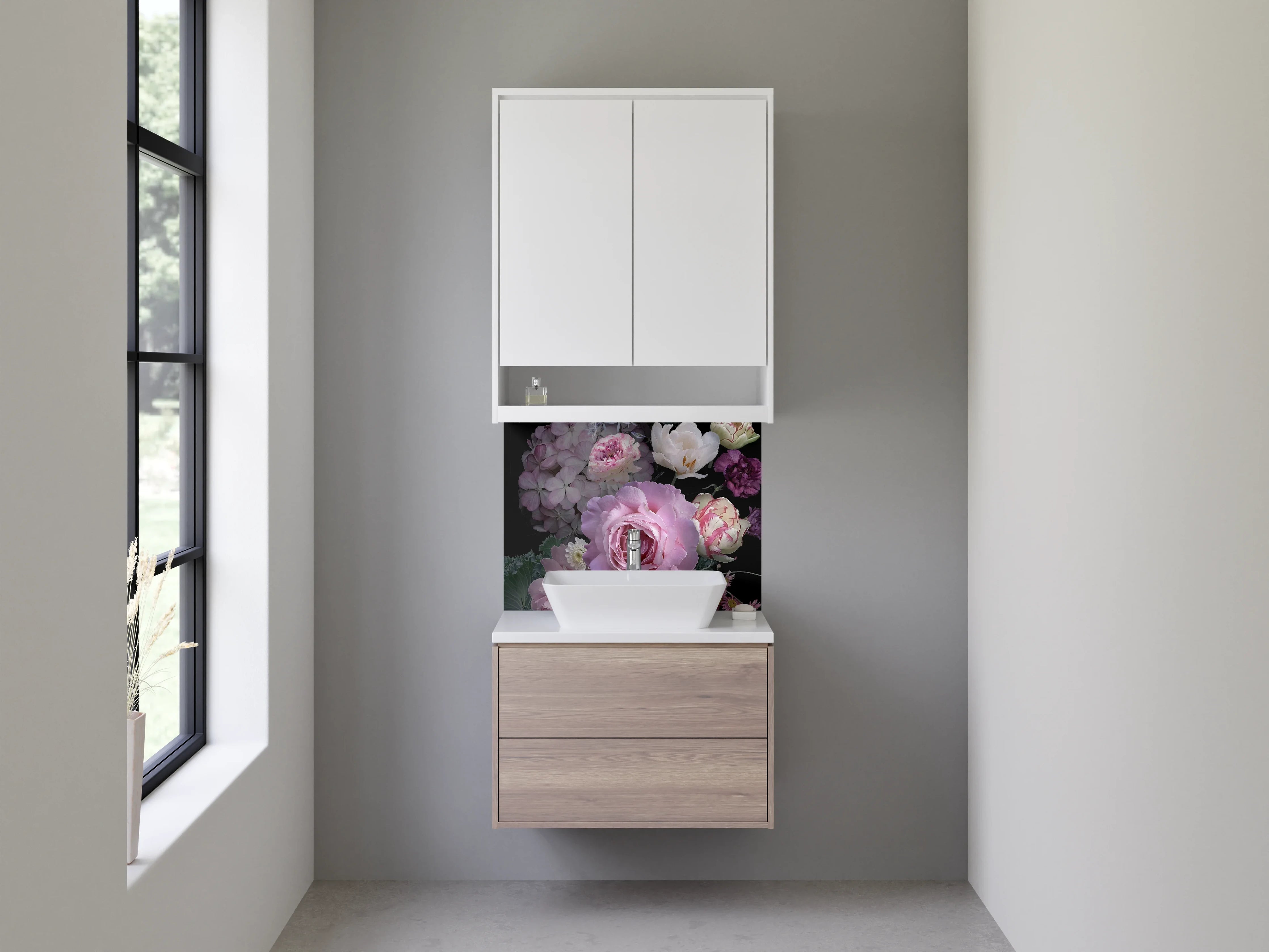 Waschbecken-Rückwand - Elegantes Blumenbouquet auf Schwarz