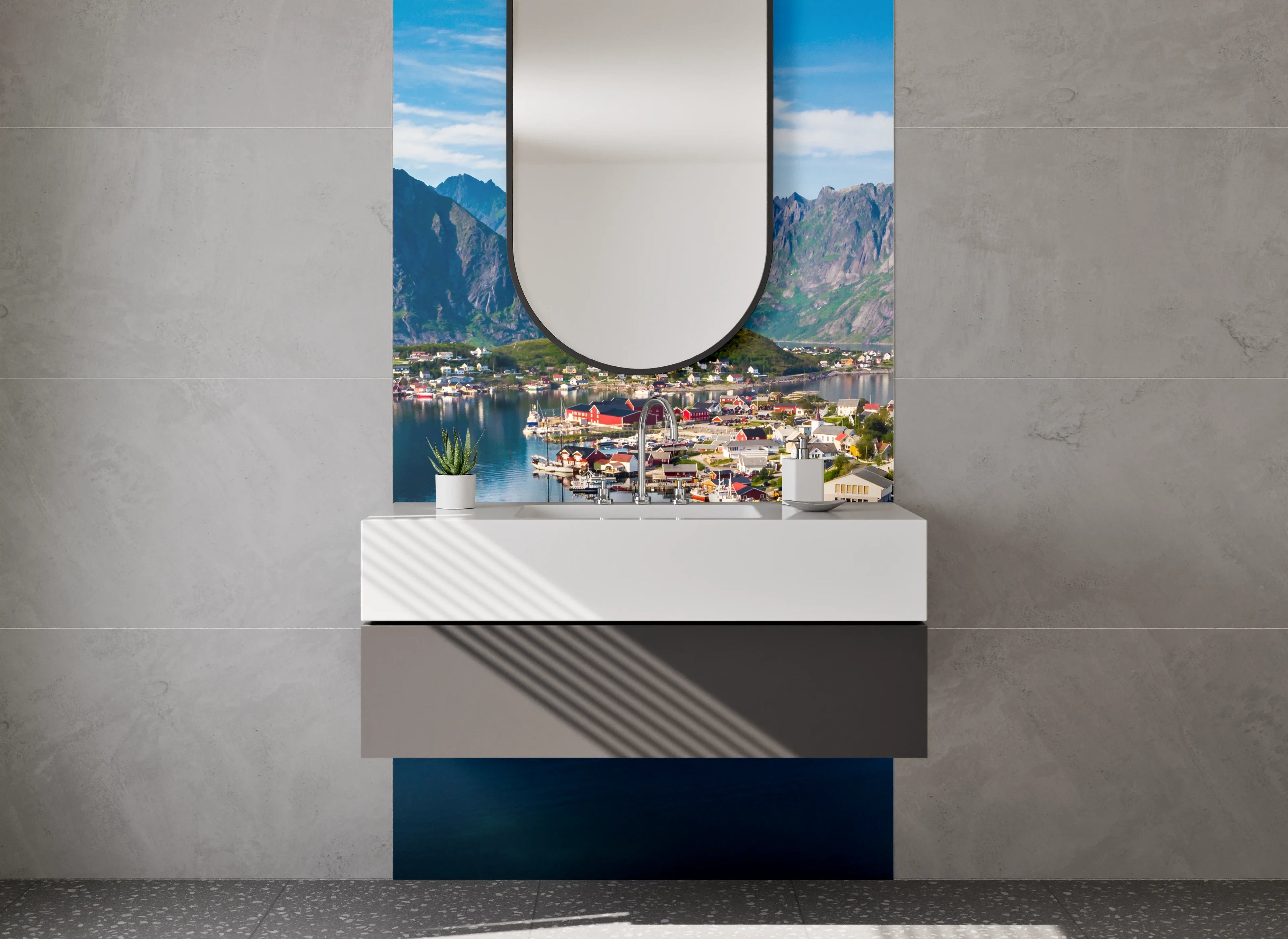 Waschbecken-Rückwand - Faszinierende Fjordlandschaft mit Bergpanorama
