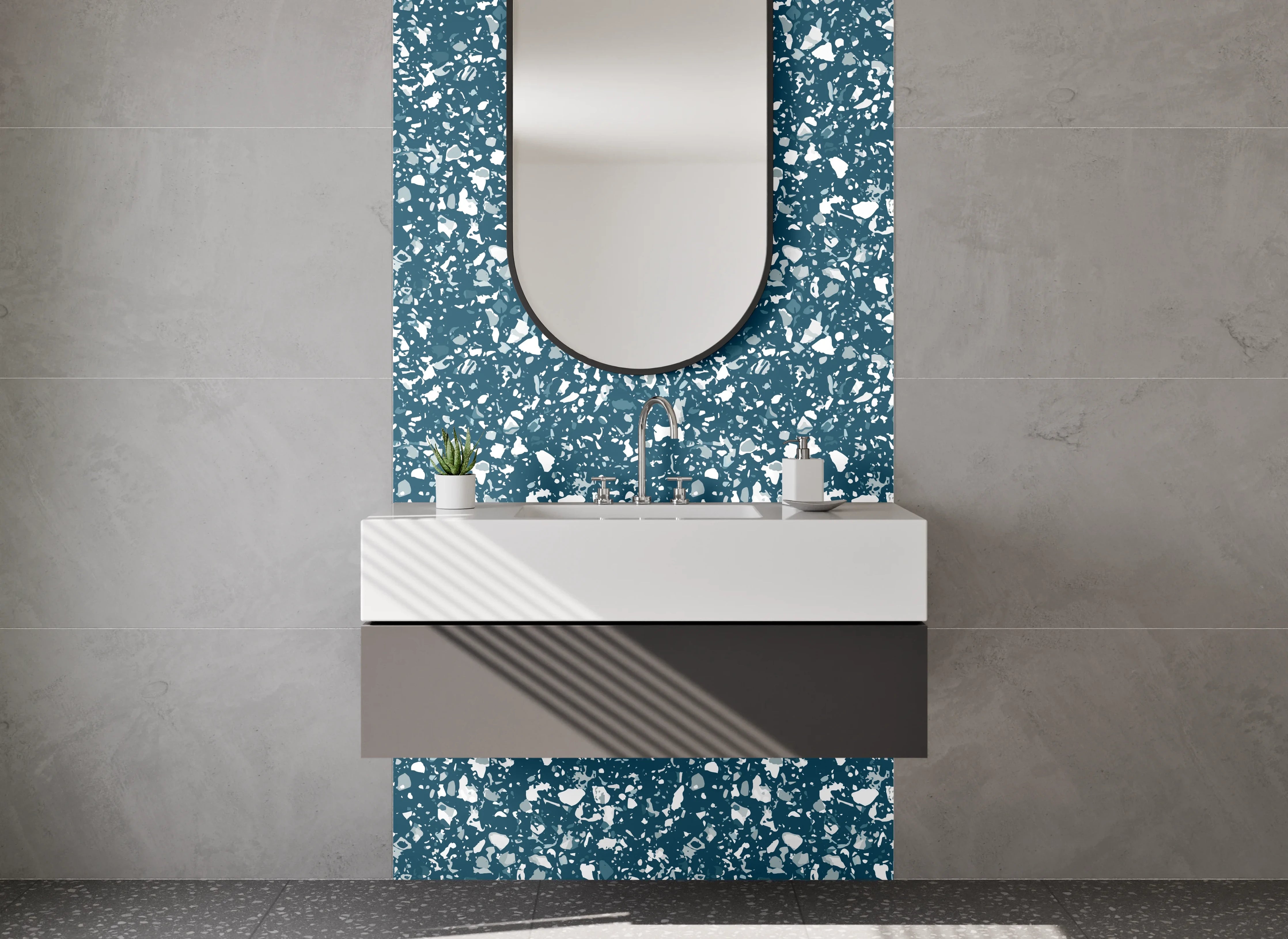 Waschbecken-Rückwand - Florales Muster in Blau – Fliesenoptik