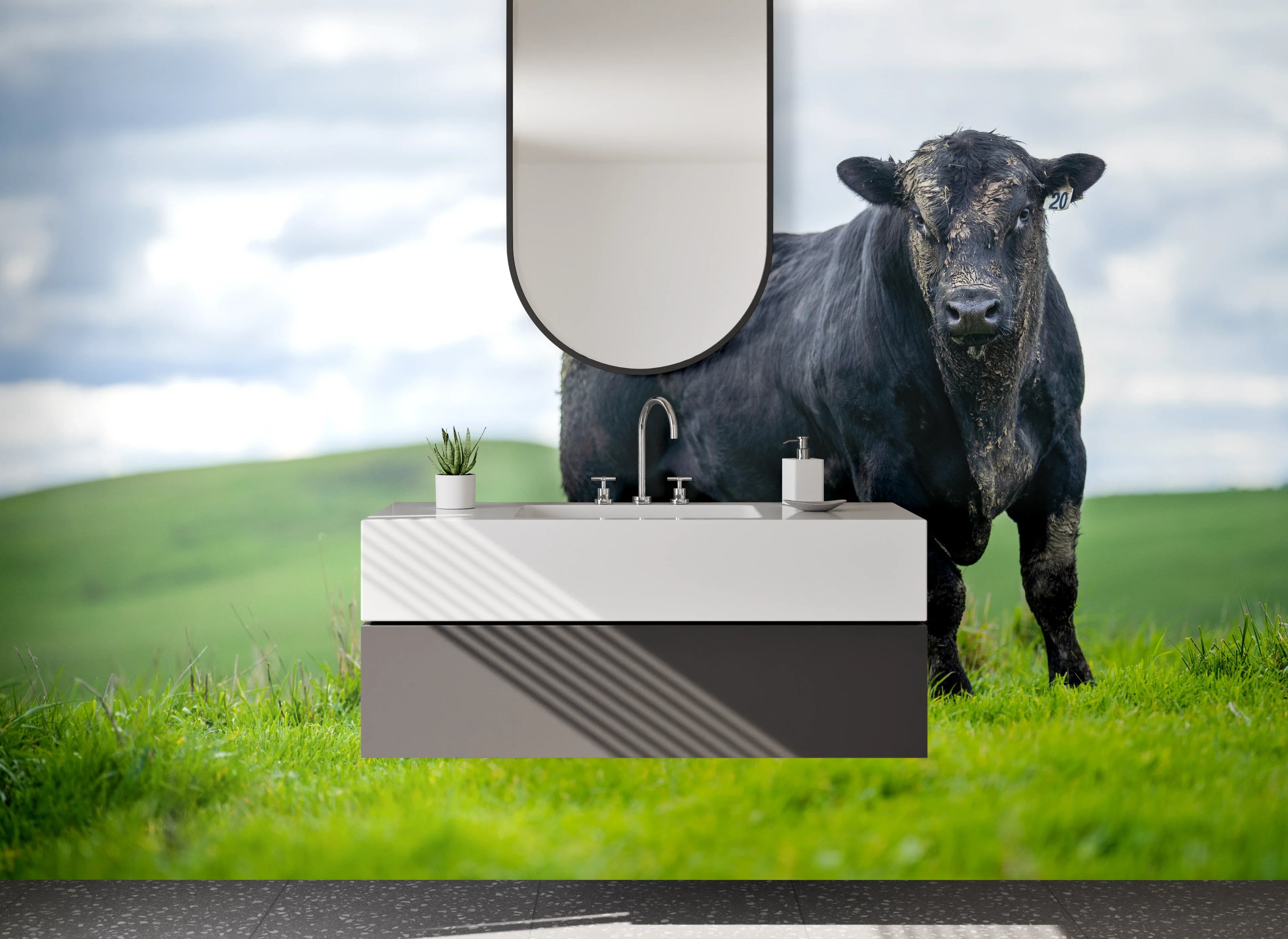 Waschbecken-Rückwand - Graues Kalb auf blasser Lichtung