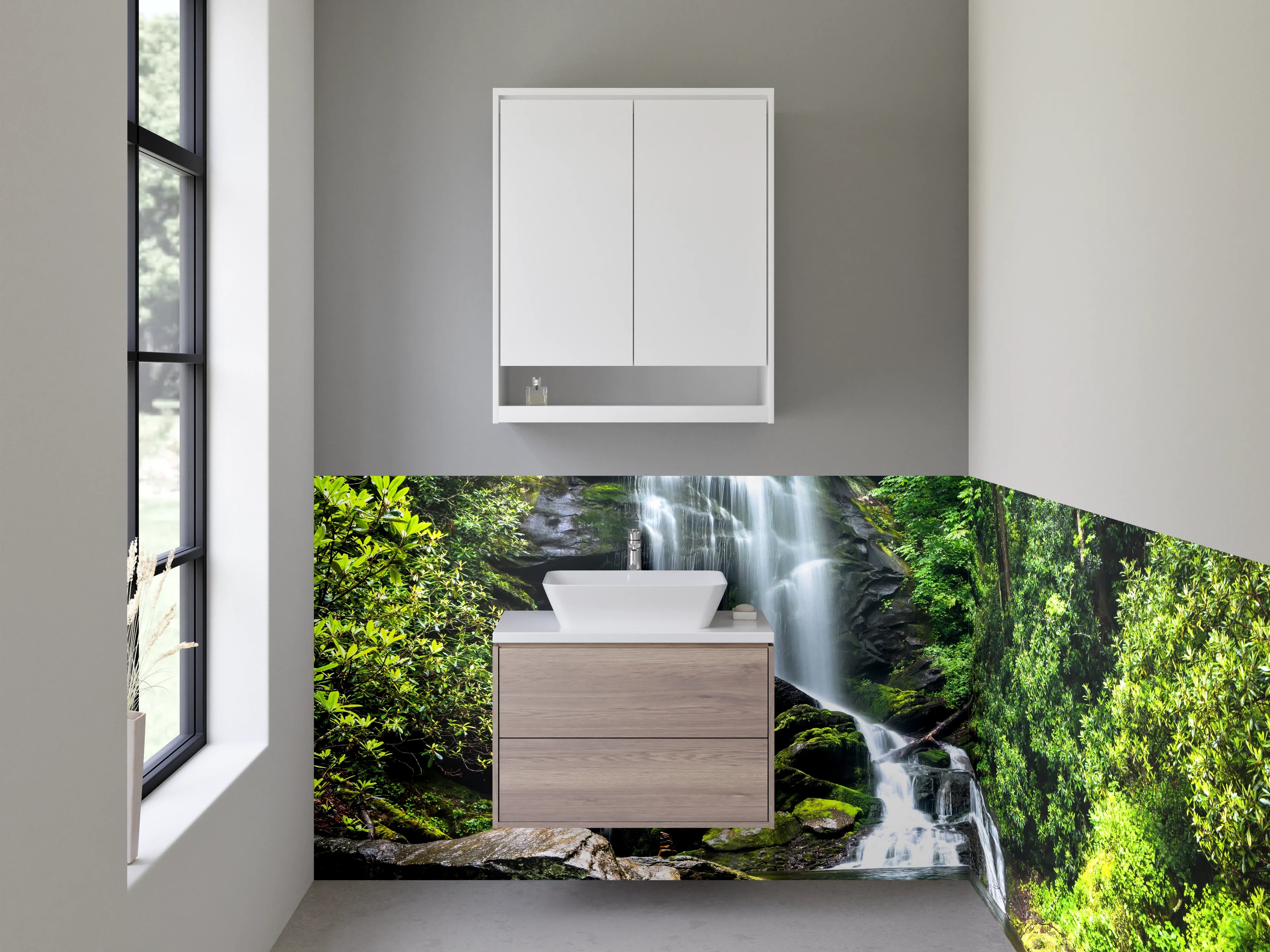 Waschbecken-Rückwand - Grauschimmer über weißem Waldbach