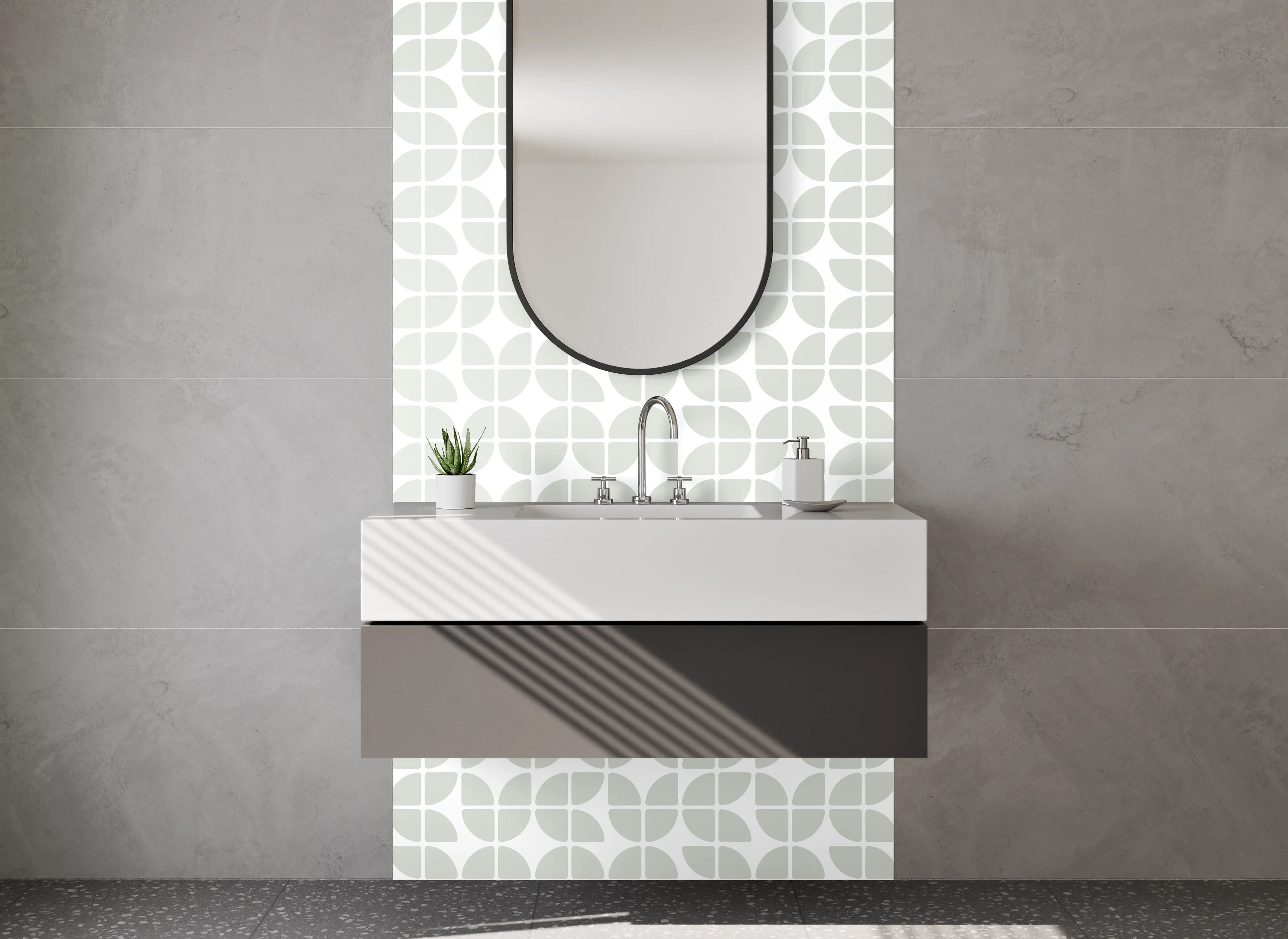 Waschbecken-Rückwand - Heller Gothic-Fliesentraum mit zarten Mustern