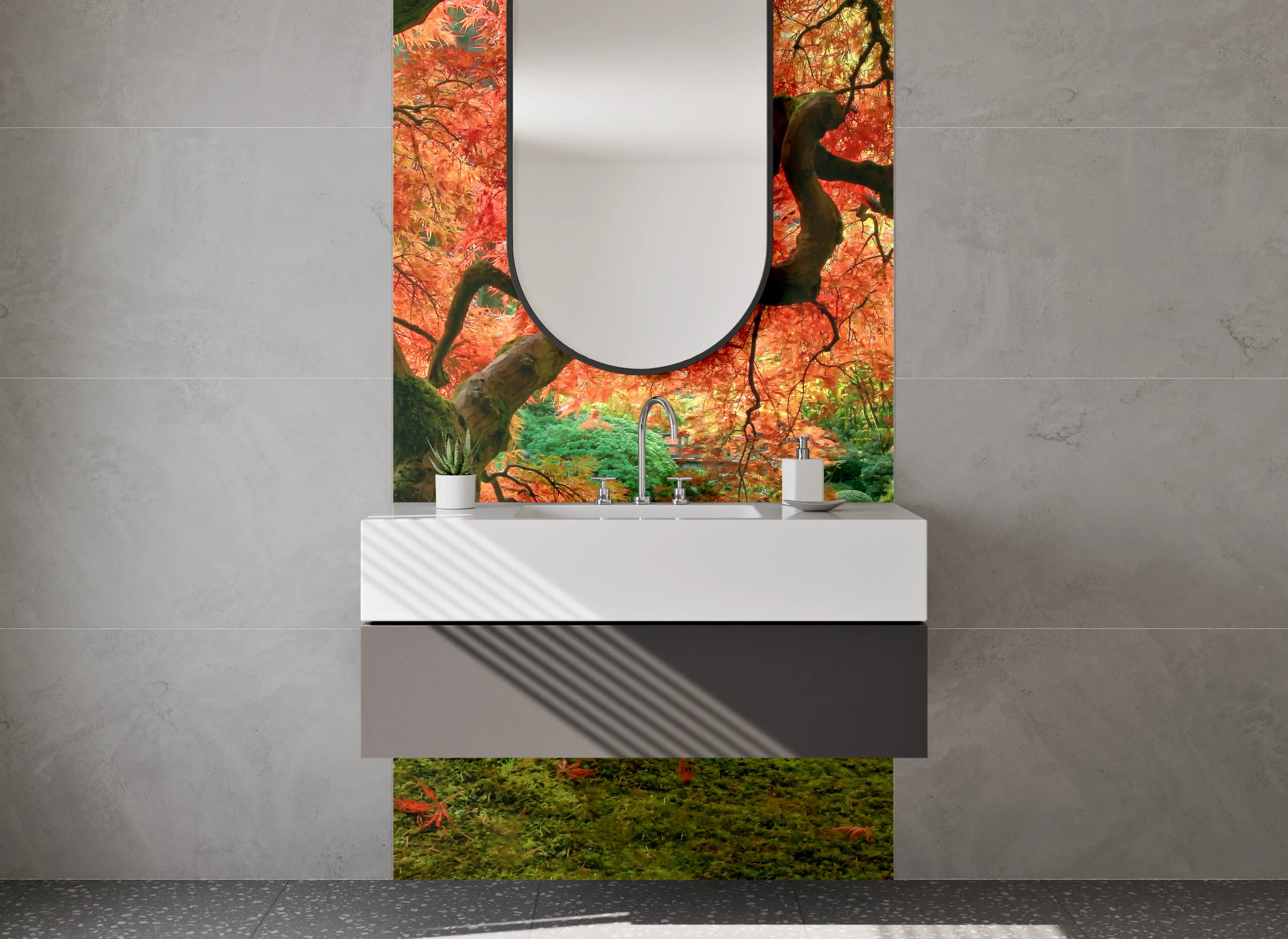 Waschbecken-Rückwand - Herbstgrau am weißen Ahorn
