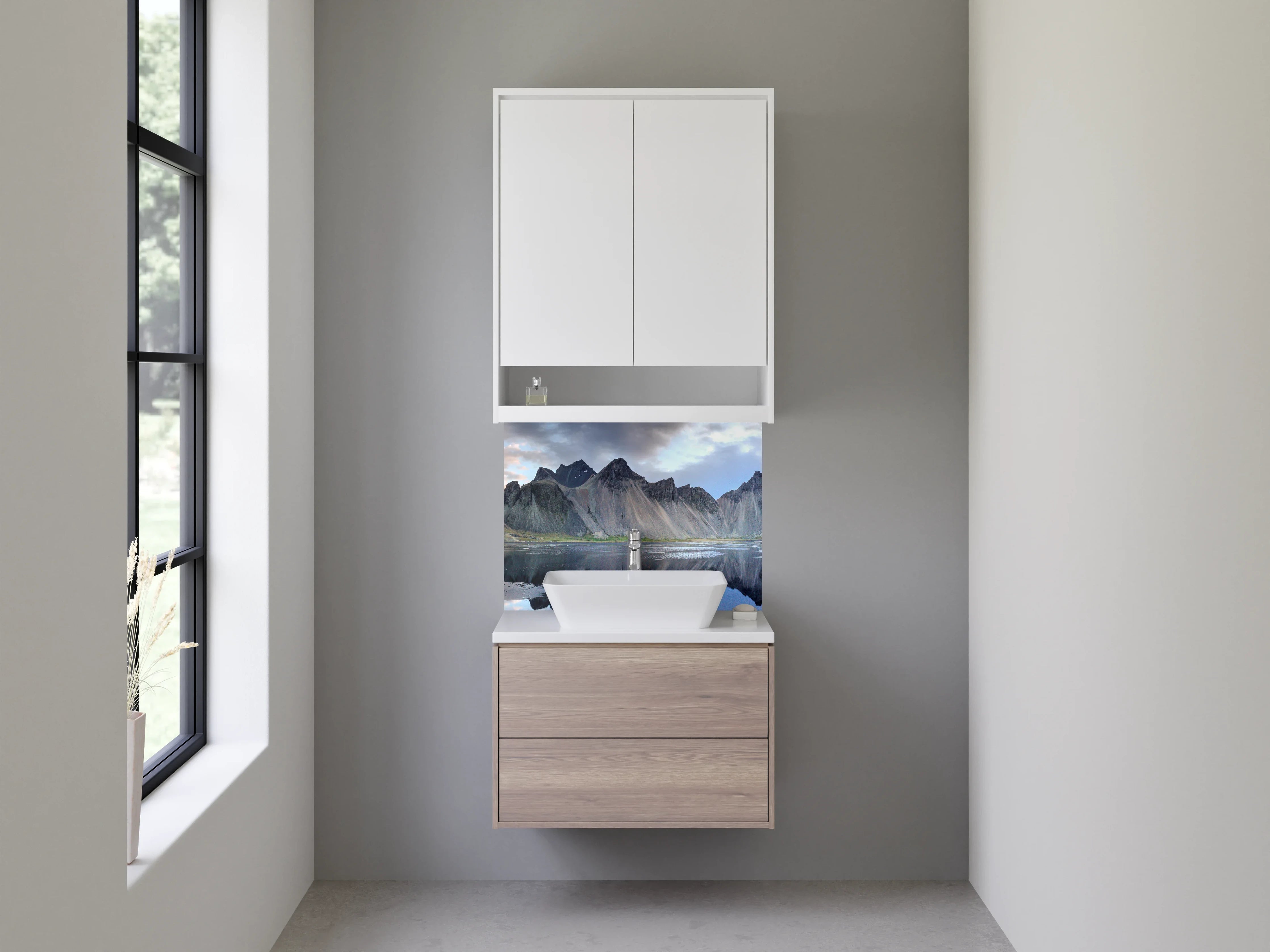 Waschbecken-Rückwand - Majestätische Berge und spiegelnder See