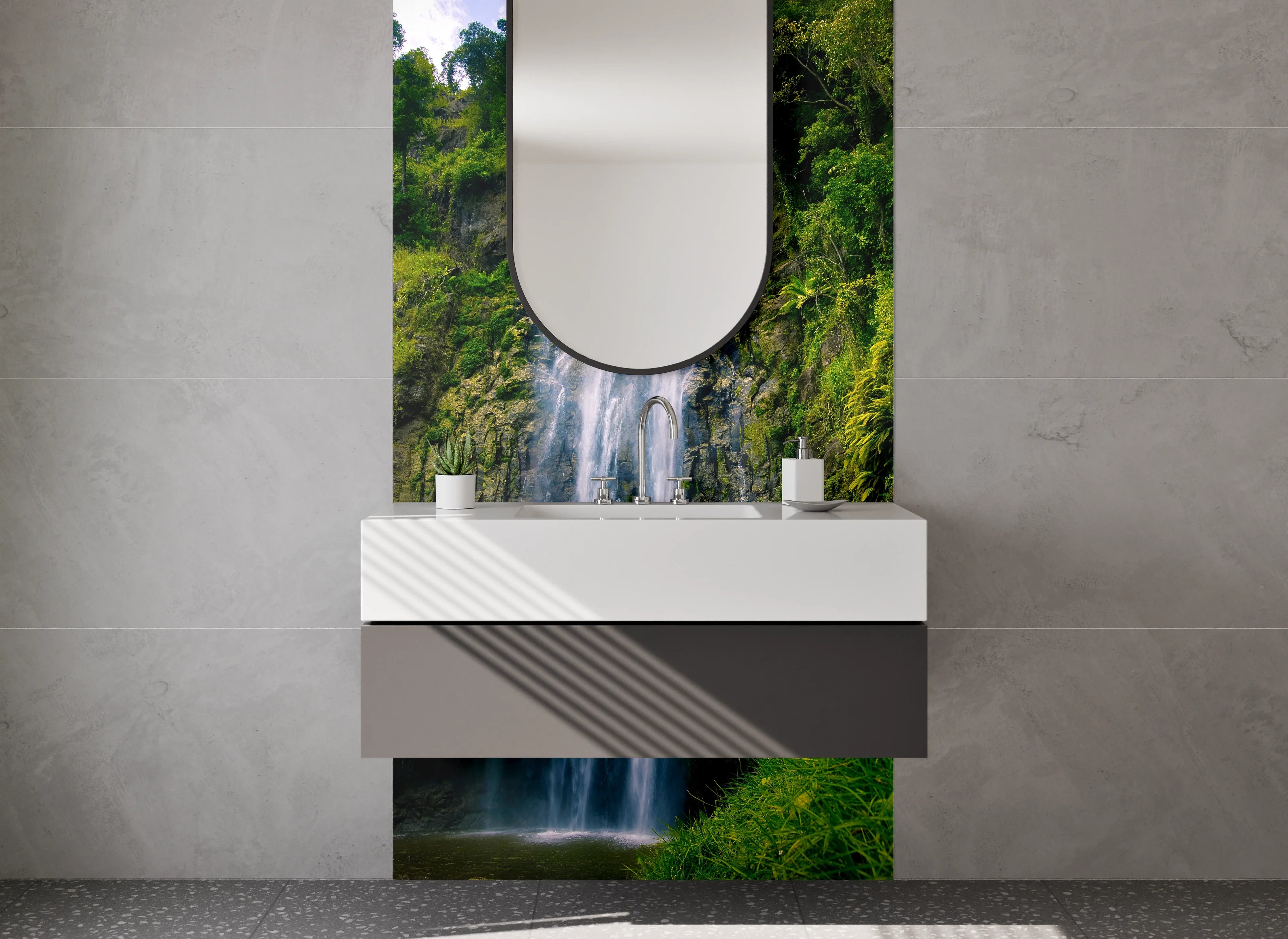 Waschbecken-Rückwand - Majestätischer tropischer Wasserfall Natur