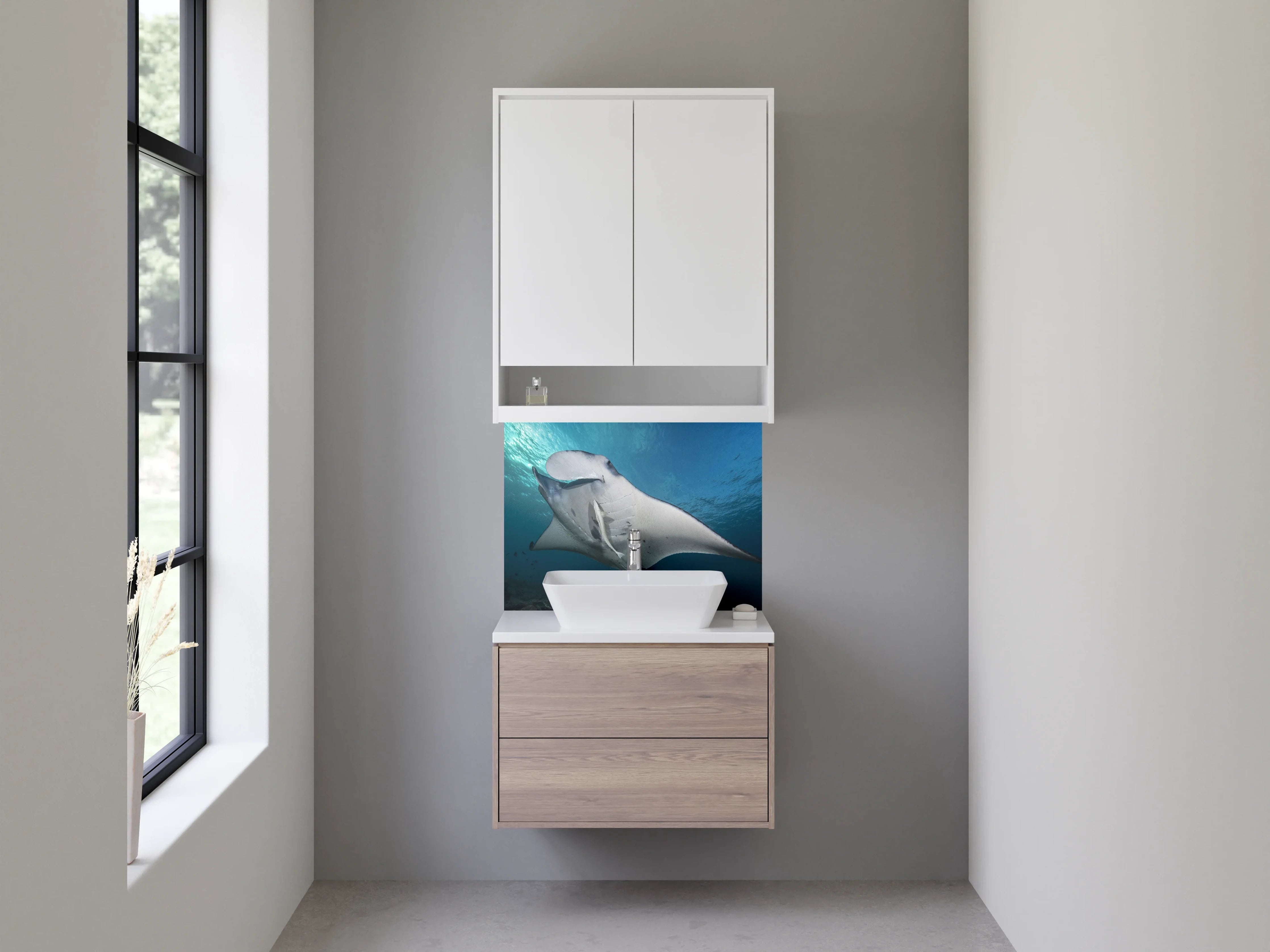 Waschbecken-Rückwand - Manta im Ozean – Elegante Meeresszene