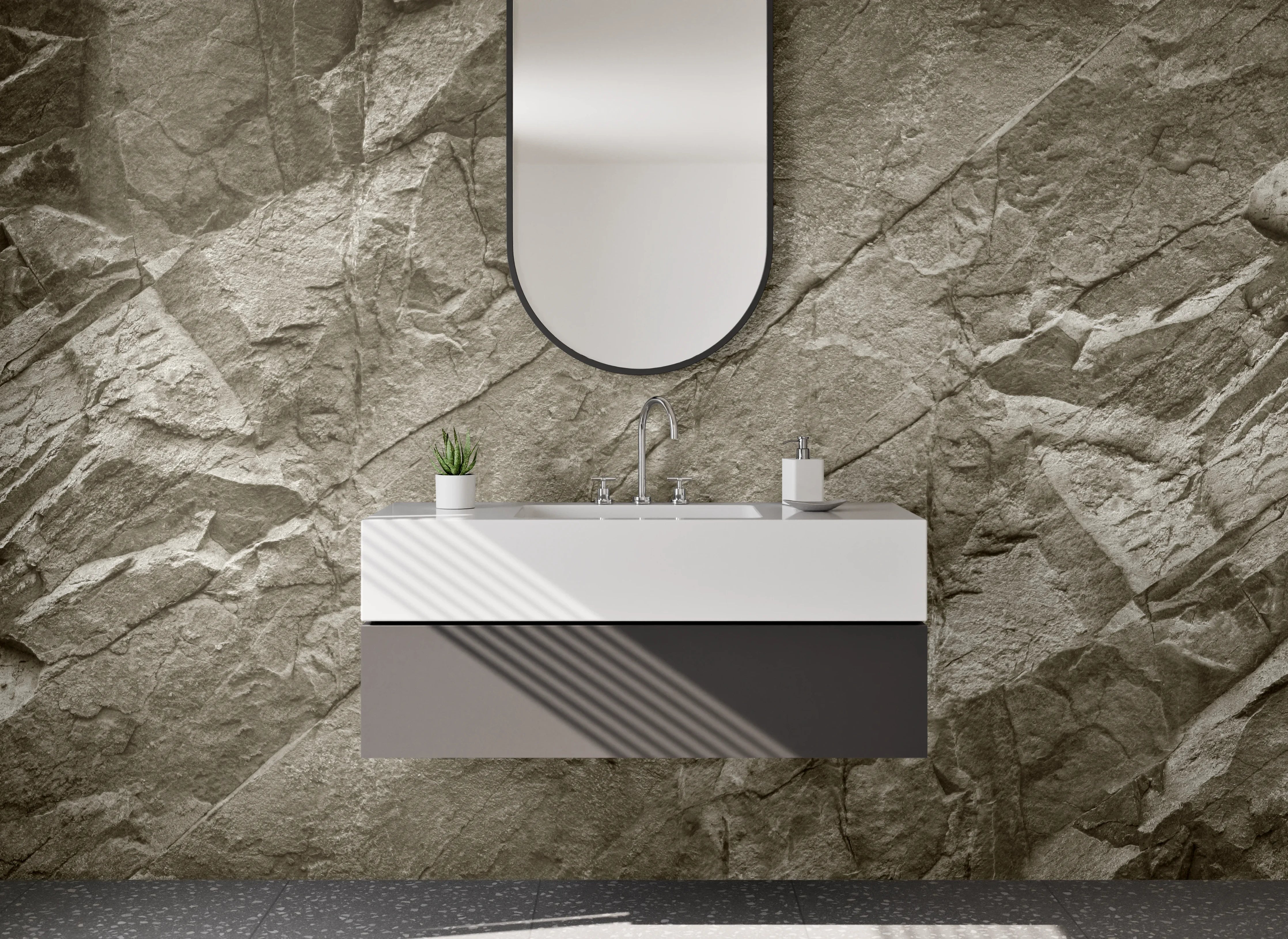 Waschbecken-Rückwand - Natürliche Steinwand mit mineralischer Textur