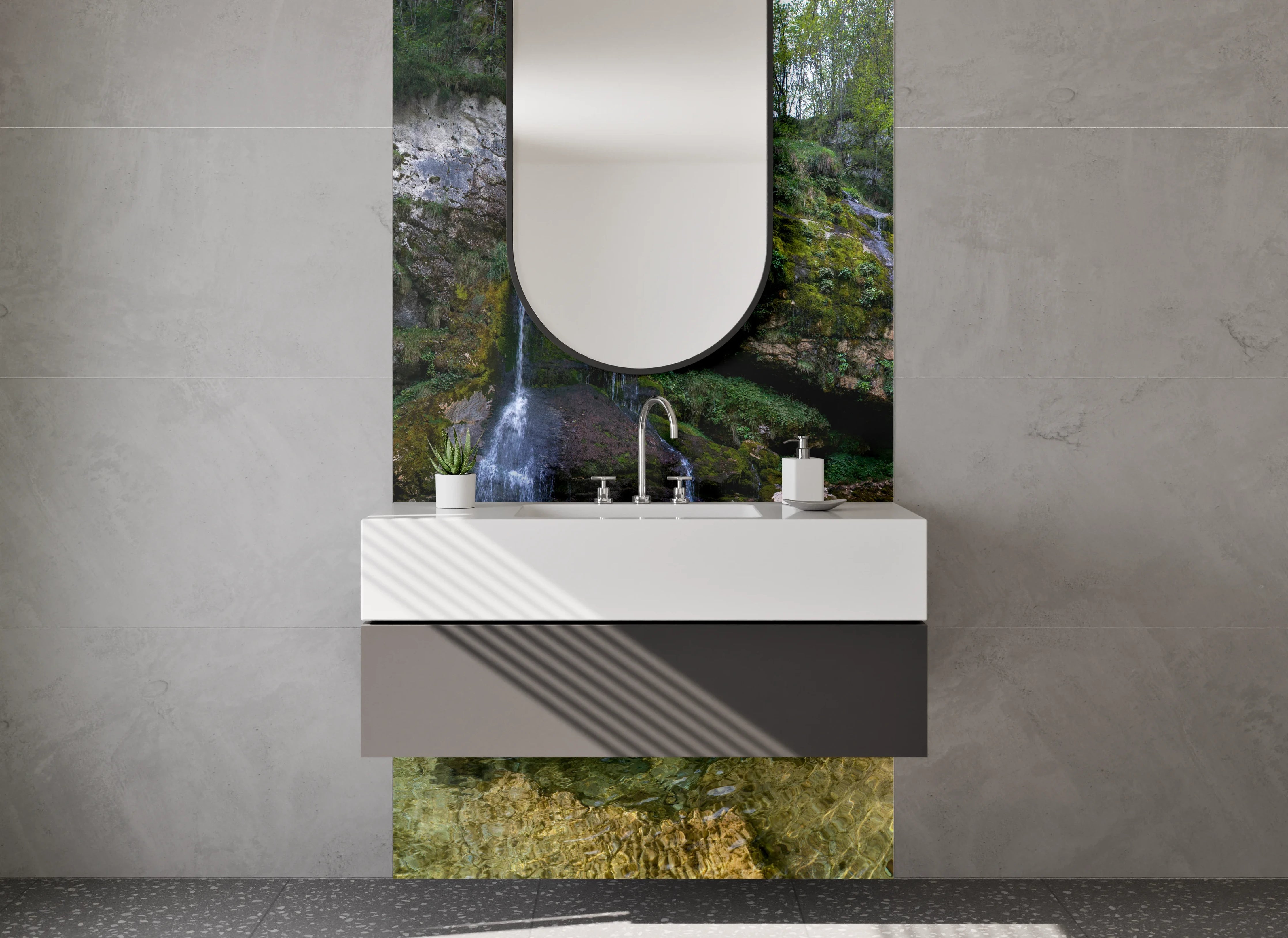 Waschbecken-Rückwand - Natur Wasserfall im Wald Panorama