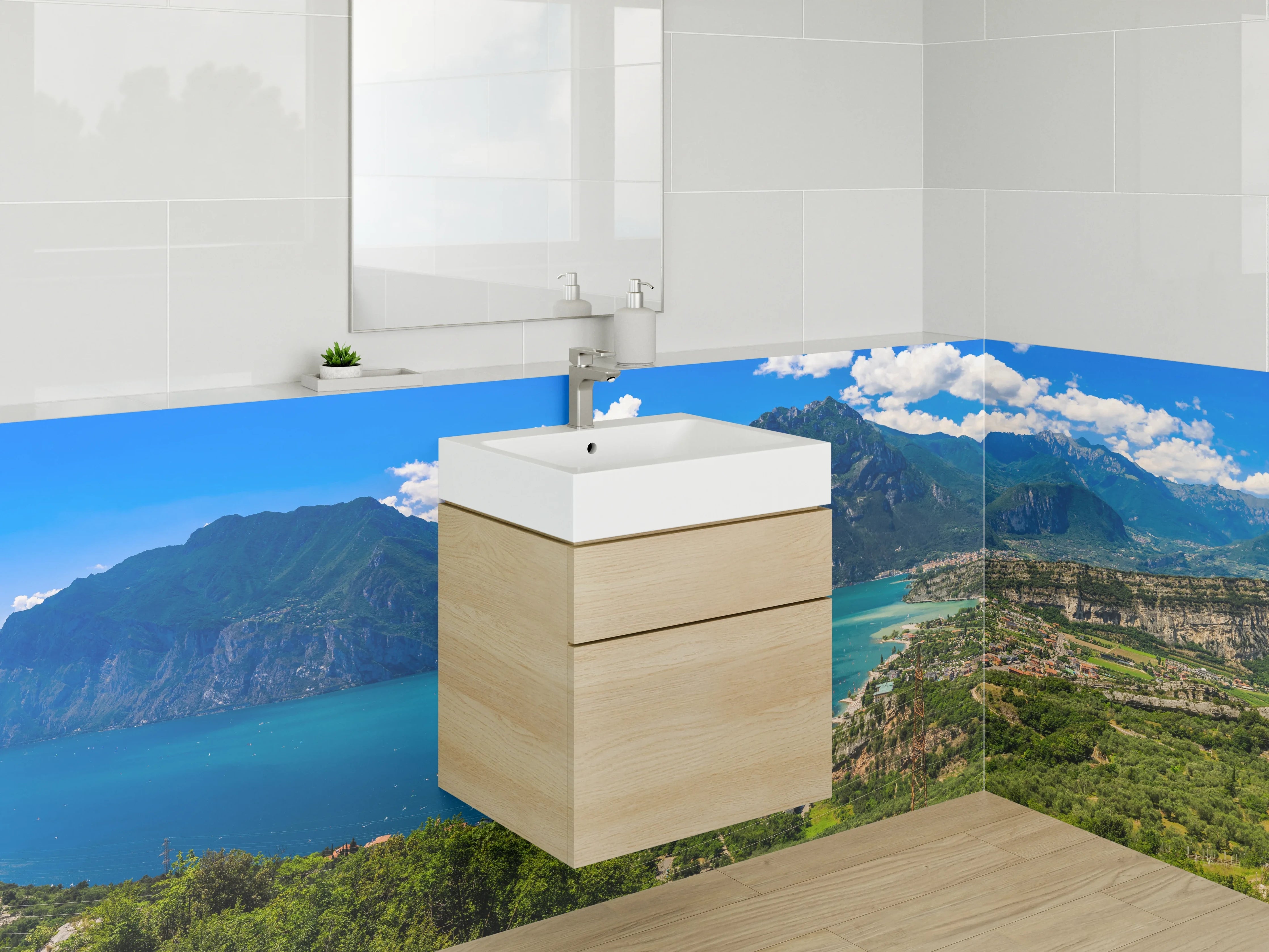 Waschbecken-Rückwand - Panorama Gardasee Berge Blau