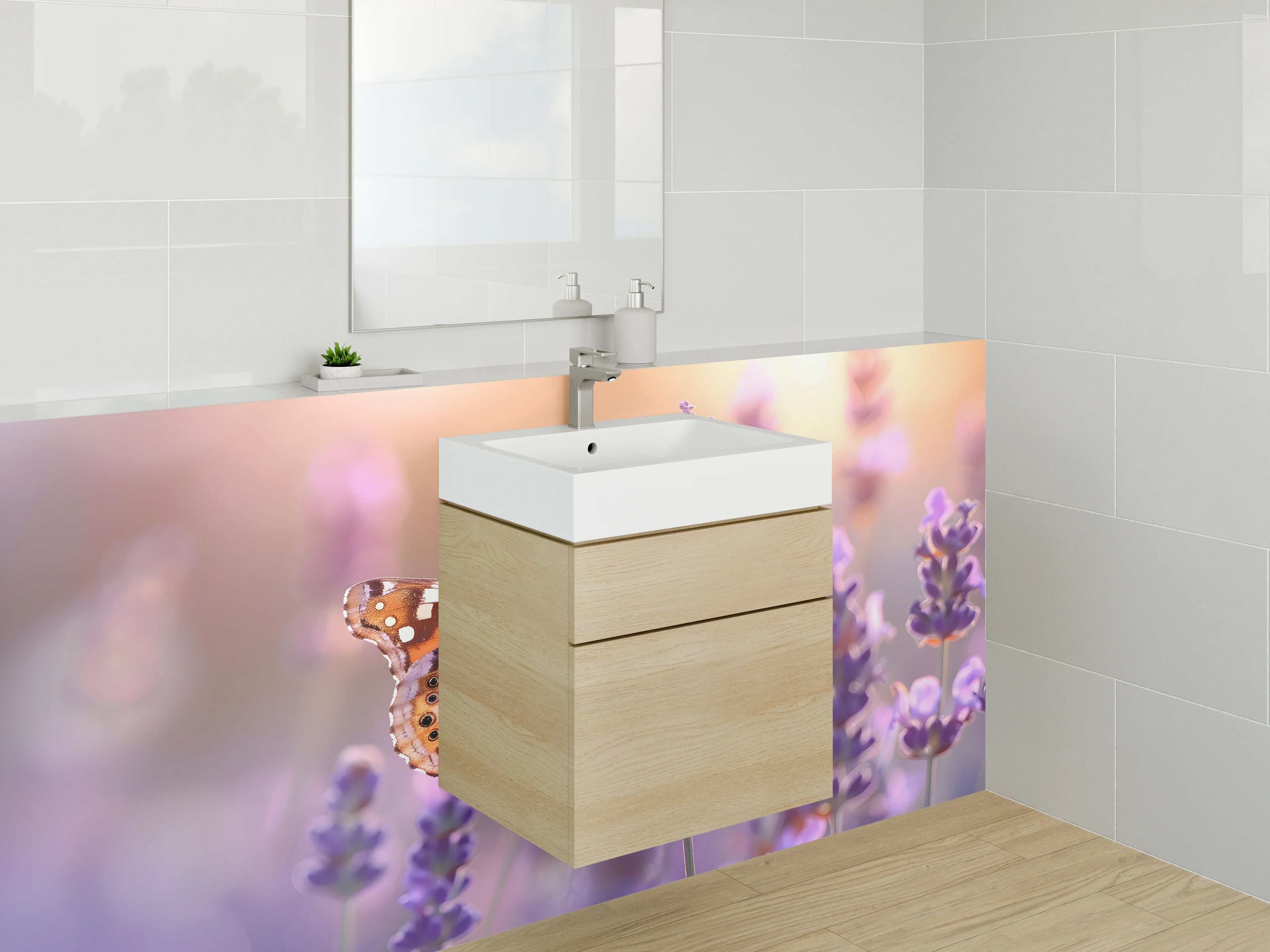 Waschbecken-Rückwand - Schmetterling auf Lavendel – Naturidylle